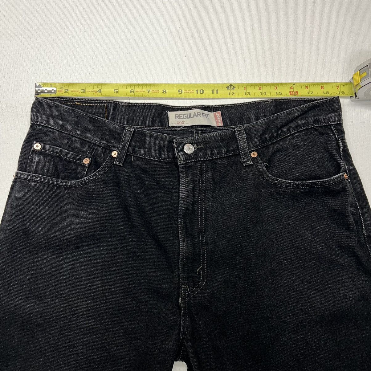 Levi's × Vintage Levis Jeans Black 505 Regular Fit Straight Denim Faded Size US 38 / EU 54 - 19 Thumbnail