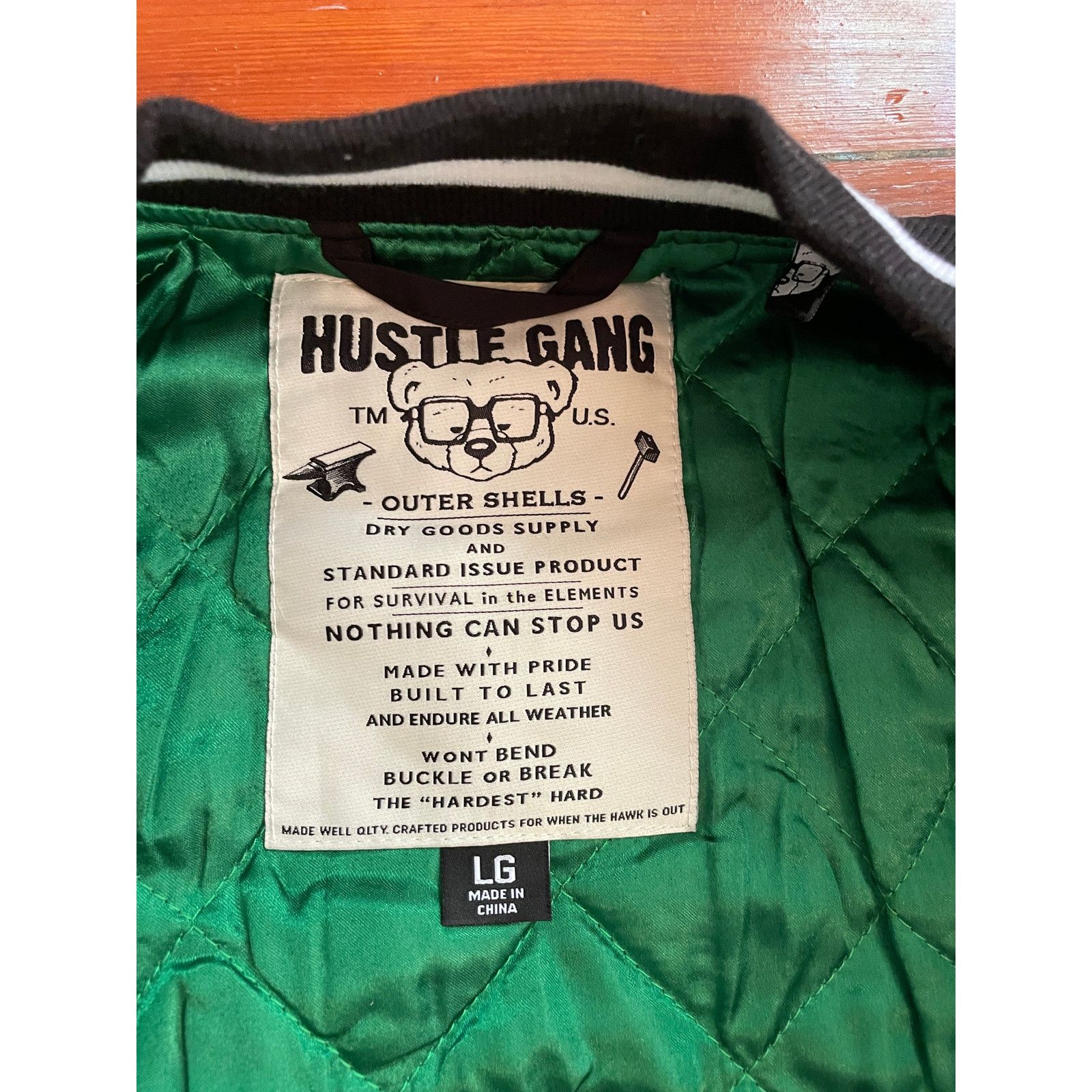 Hustle Gang Hustle Gang Varsity Bomber Jacket Bear Graphic Size M Size US M / EU 48-50 / 2 - 11 Thumbnail