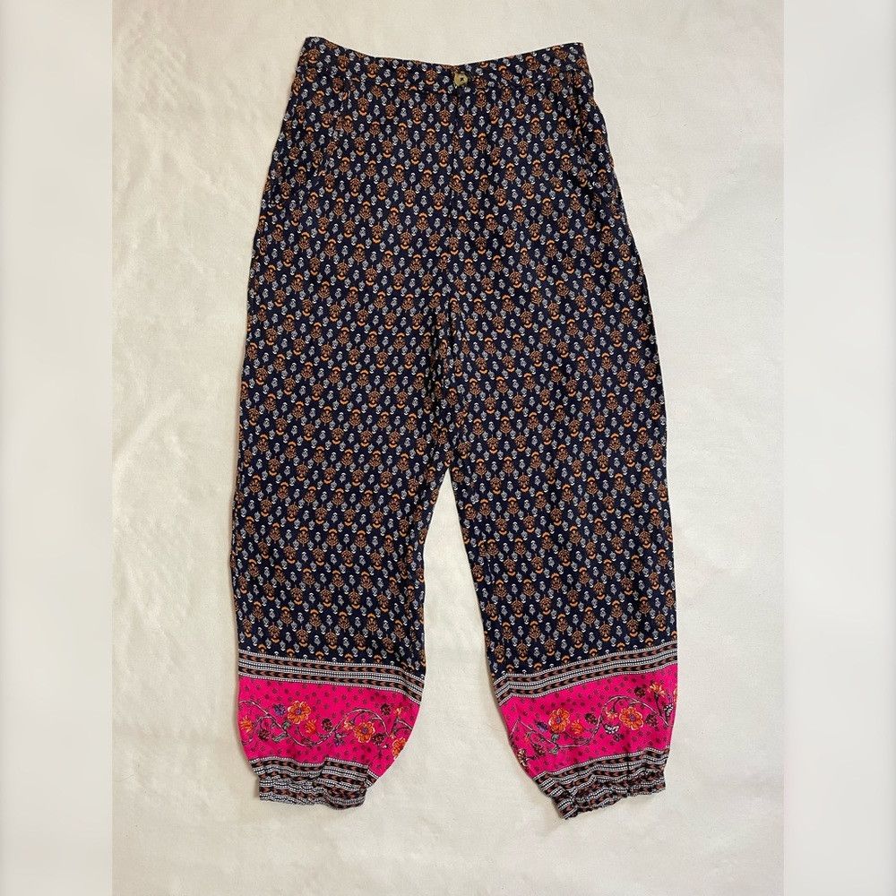 Anthropologie New Anthropologie Smocked Balloon-Leg Viscose Pants Size 4 Size 27" / US 4 / IT 40 - 3 Thumbnail