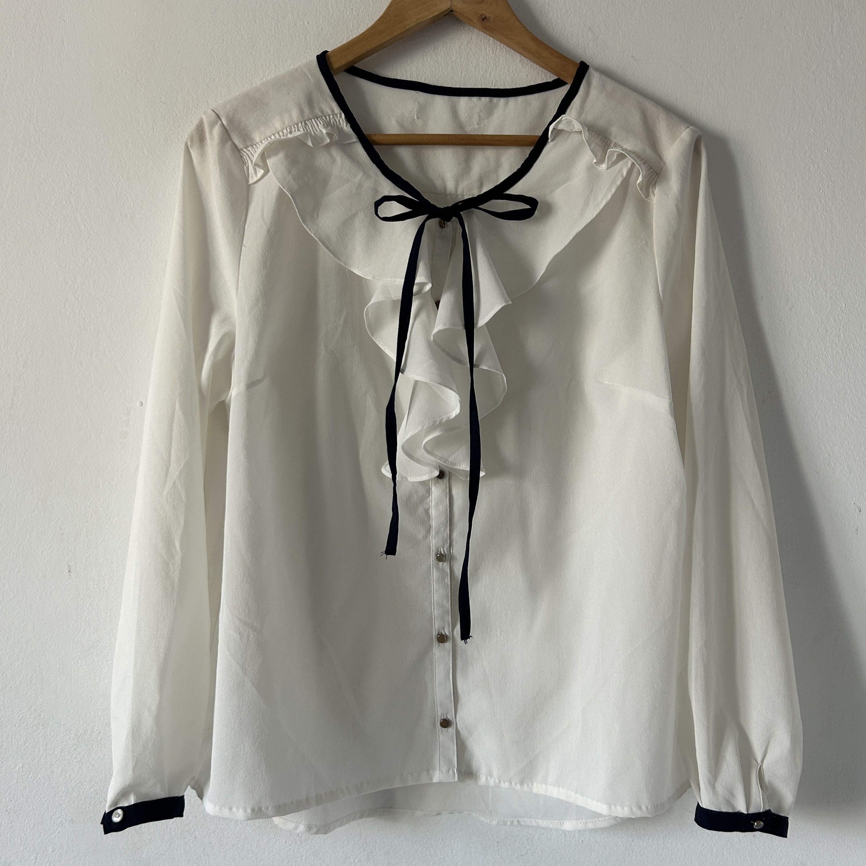 Vintage Vintage 70s Sailor Blouse ruffle neck Size L / US 10 / IT 46 - 7 Thumbnail