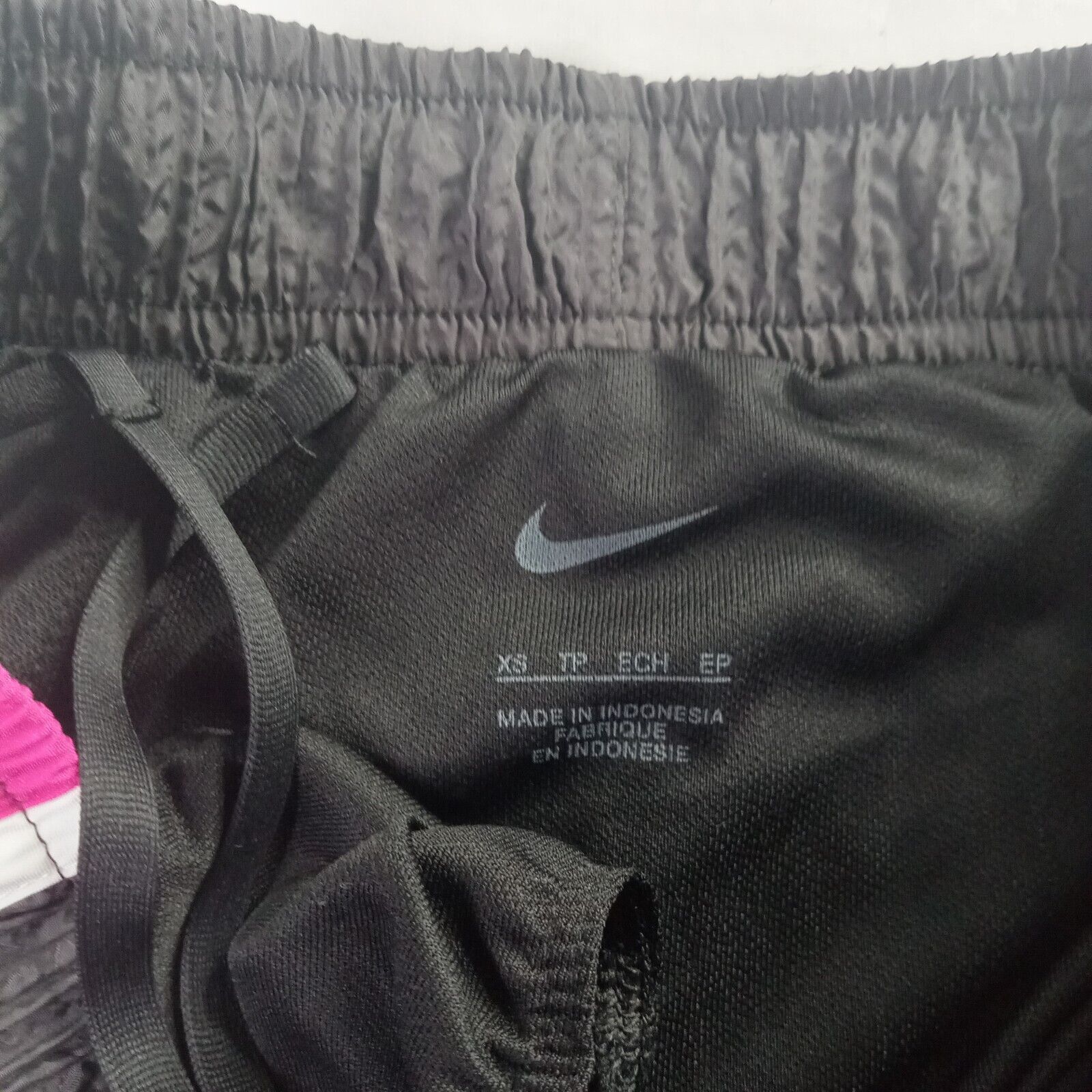Nike Nike Tempo Icon Clash Textured Shorts Black Pink Women’s XS Size 26" / US 2 / IT 38 - 4 Thumbnail