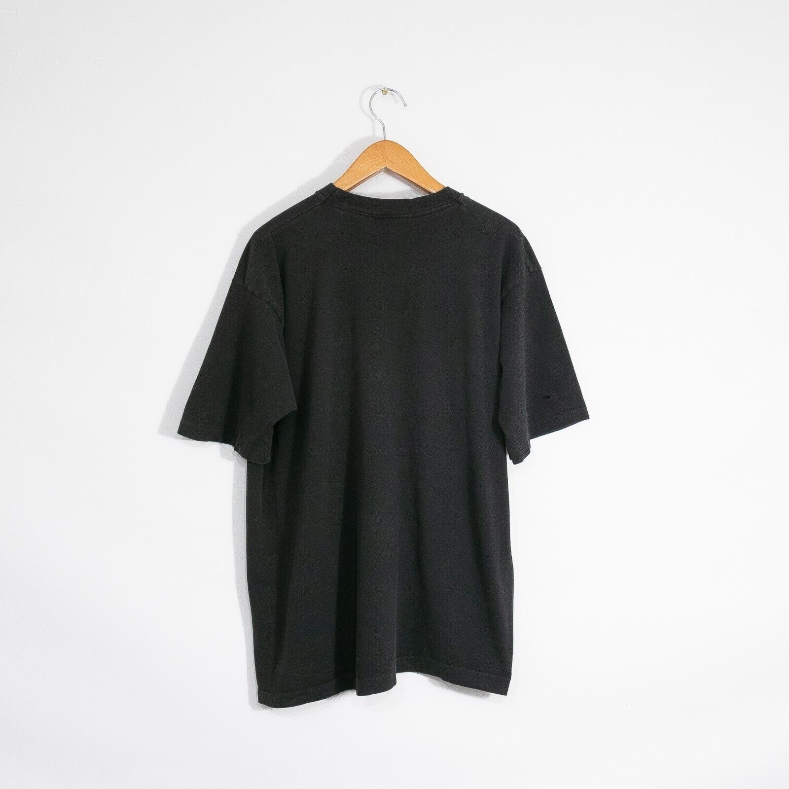 Vintage Vintage 90s Fruit of the Loom Blank T Shirt XL - Distressed Size US M / EU 48-50 / 2 - 5 Thumbnail