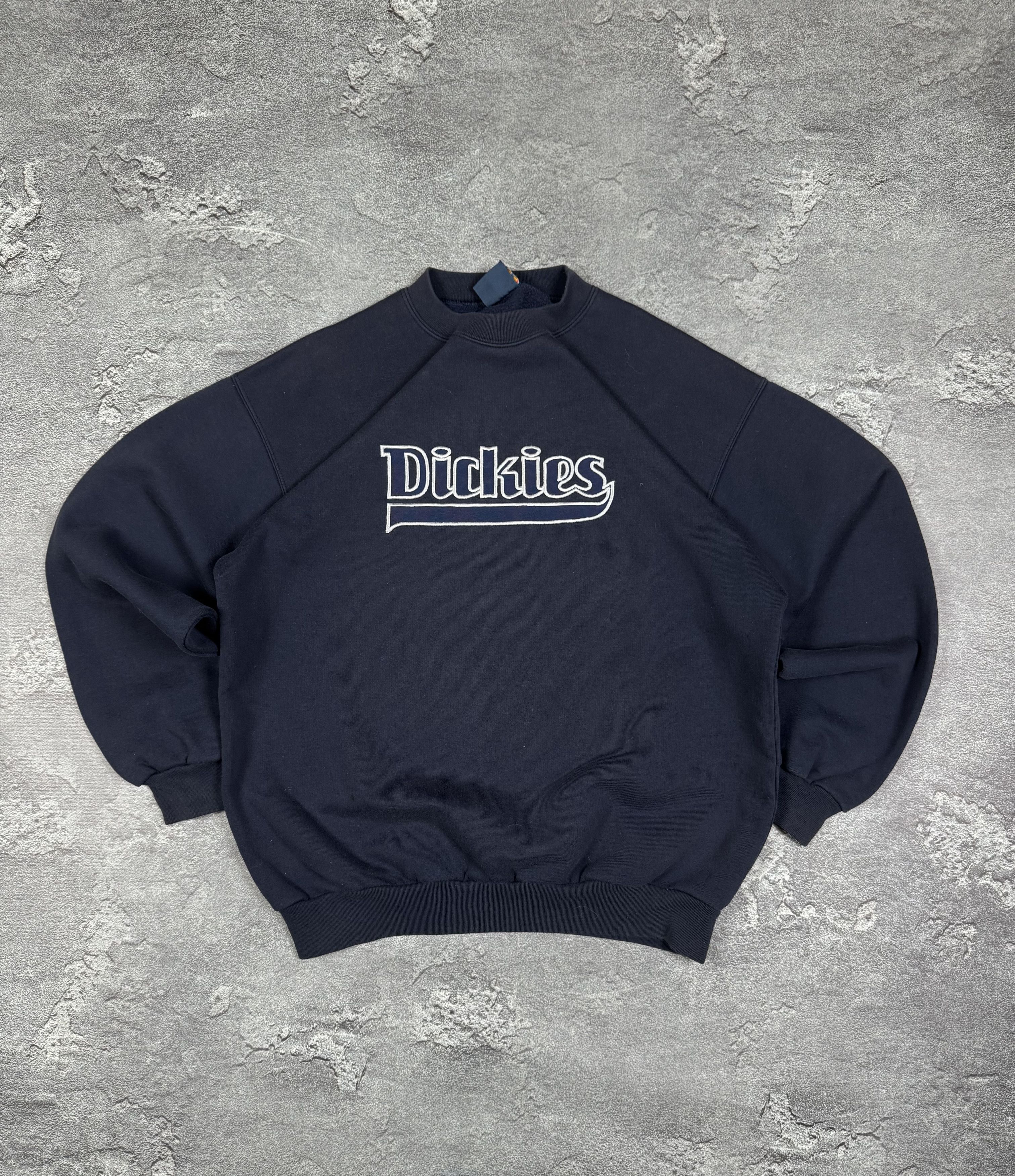 Dickies VTG Dickies 2000s Spell Out Sweatshirt Size L Streetwear Size US L / EU 52-54 / 3 - 1 Thumbnail