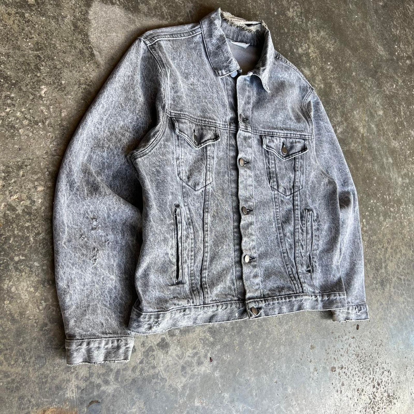 Other Vintage grey denim jacket Size US L / EU 52-54 / 3 - 4 Thumbnail