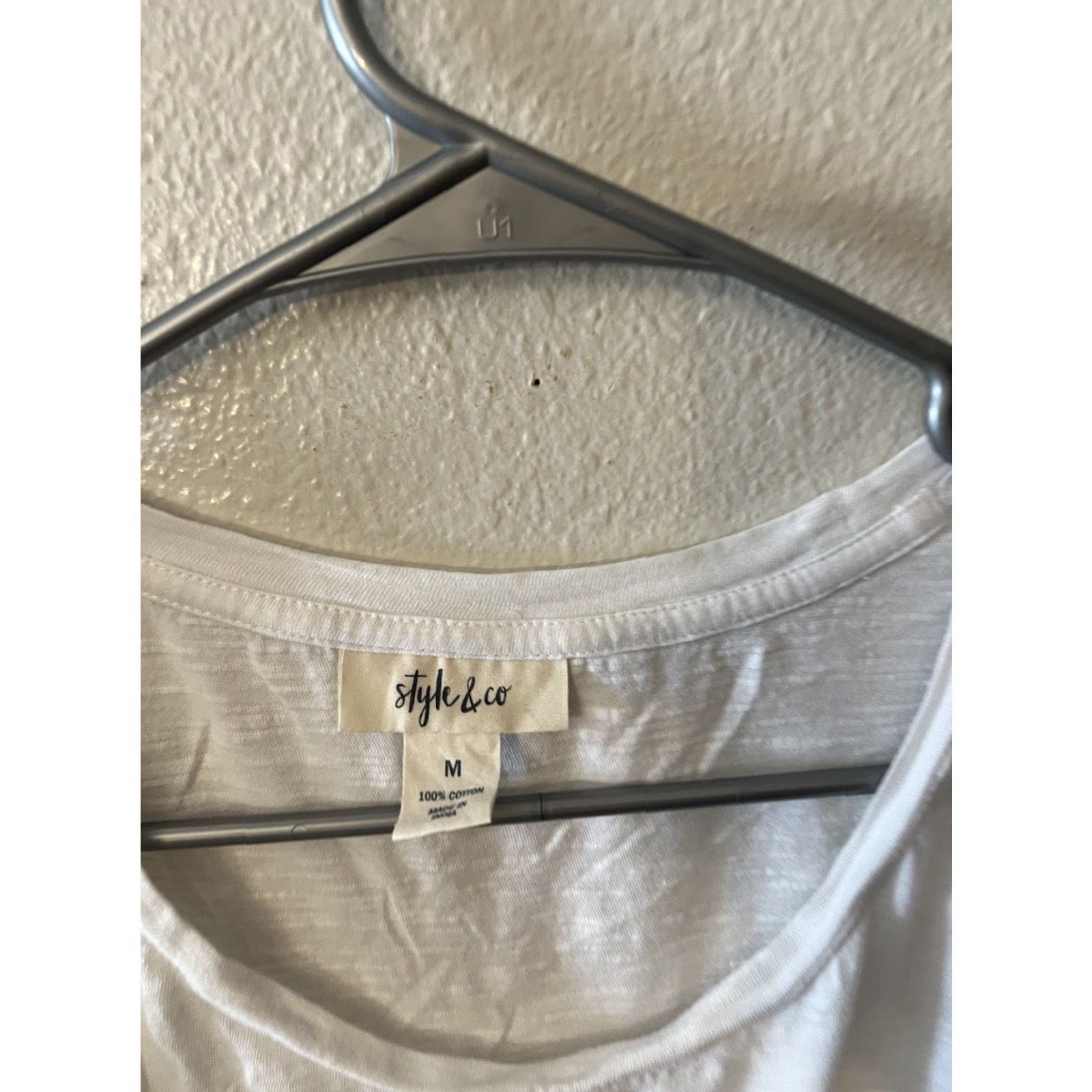Style & Co Style & Co. White Women Tee Pocket Short Sleeve Size Medium Shirt Womens Pocketed Tee Size 32" / US 10 / IT 46 - 2 Thumbnail