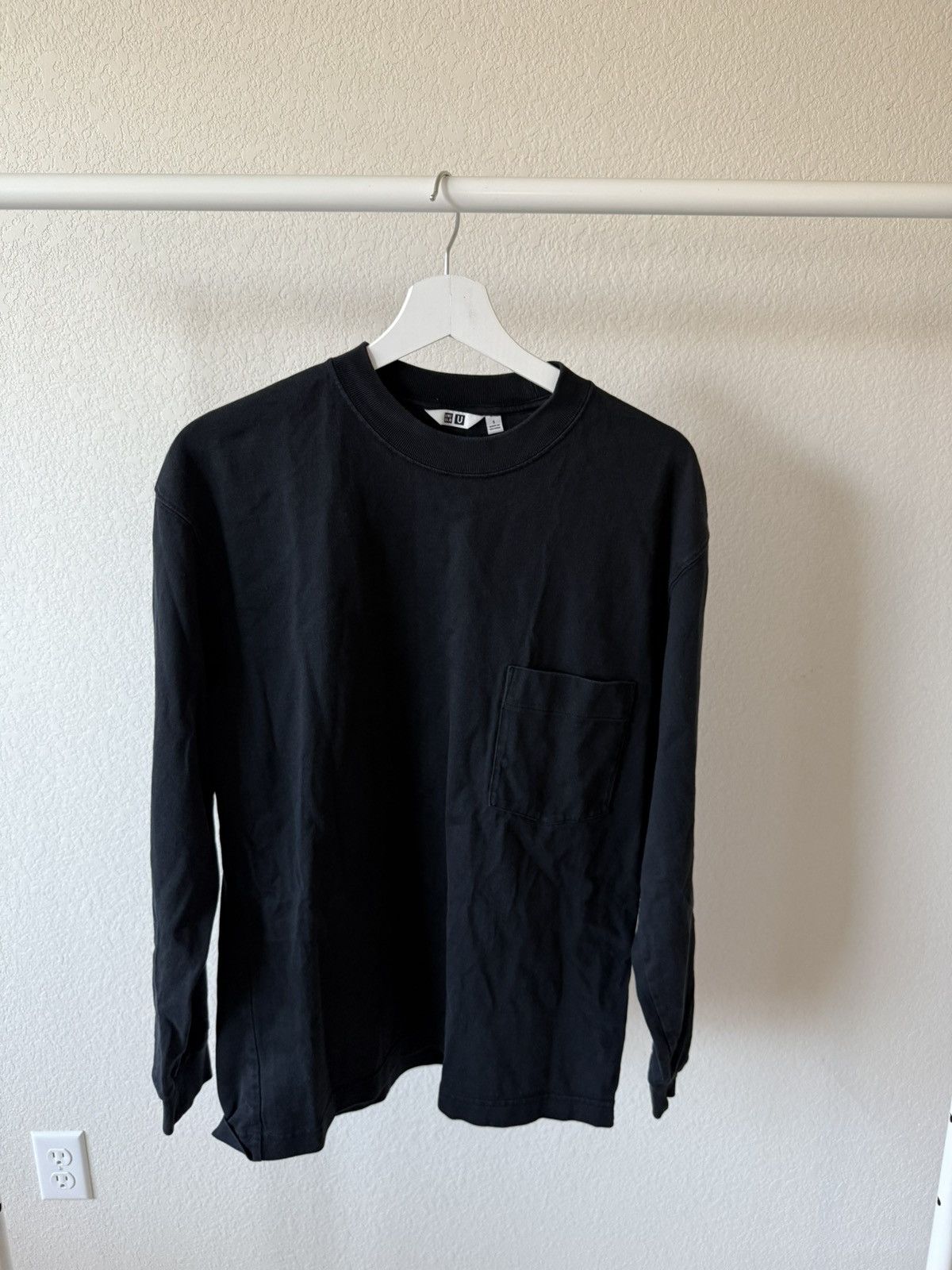 Uniqlo Uniqlo U L/S T-Shirt Size US S / EU 44-46 / 1 - 2 Thumbnail