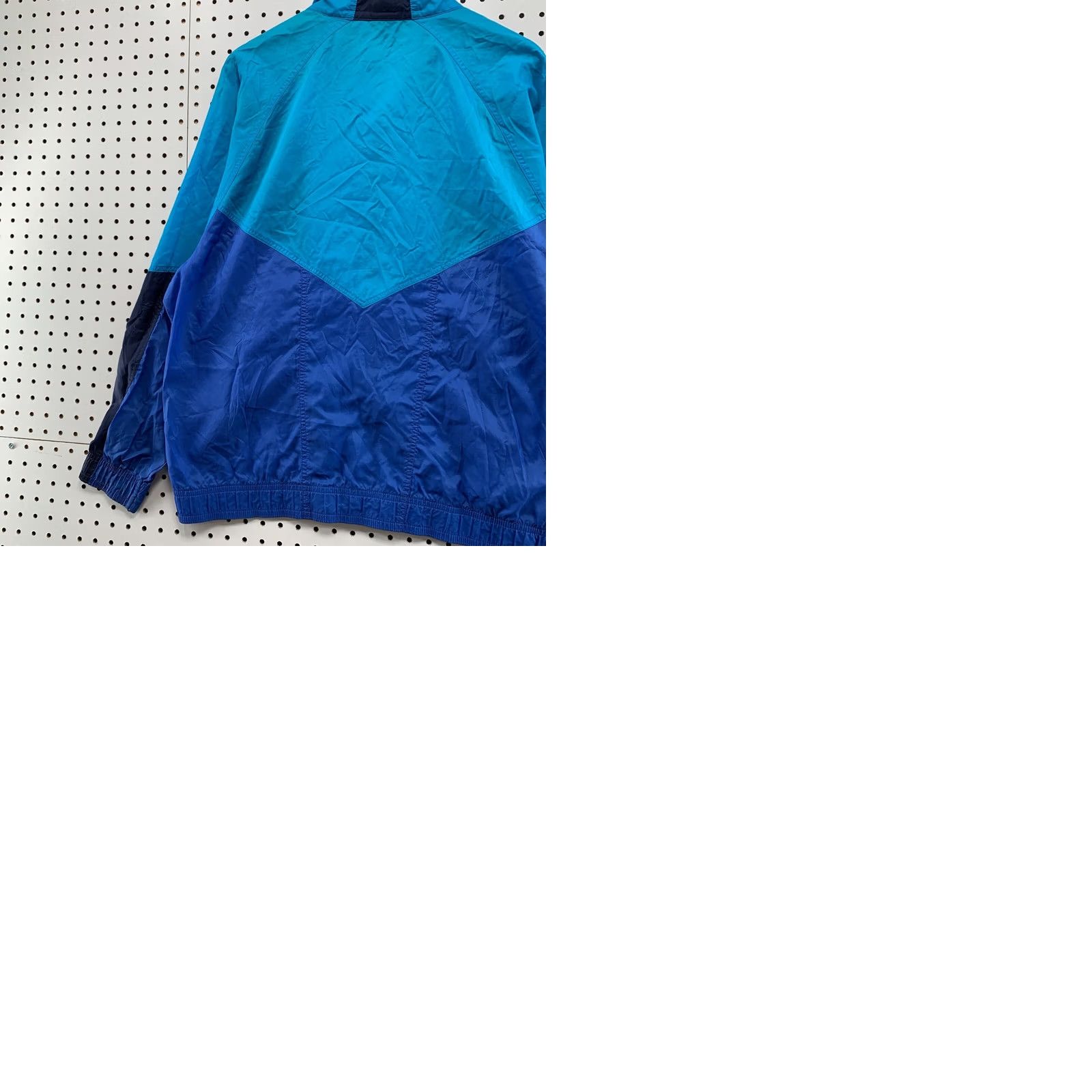 Nike VINTAGE 90s Nike Jacket Windbreaker Mens Large Blue Lightweight Full Zip Size US L / EU 52-54 / 3 - 9 Thumbnail