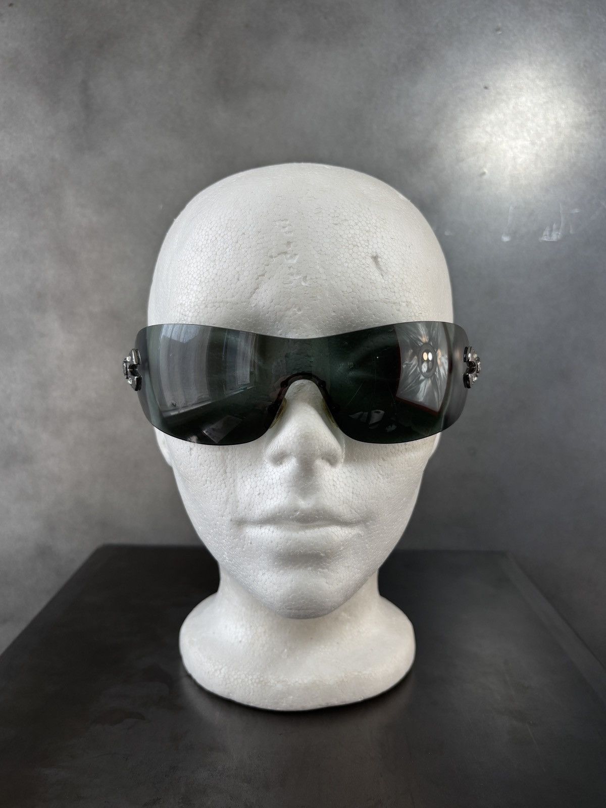 Versace × Vintage 2000s Versace Sunglasses Vintage Shield Jewel Mod 2053-B Y2K Size ONE SIZE - 4 Thumbnail