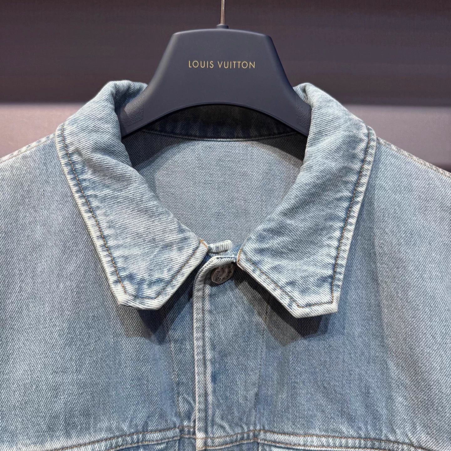 Louis Vuitton LV Workwear Denim Jkt Chest Tag 50 New Size US M / EU 48-50 / 2 - 2 Thumbnail