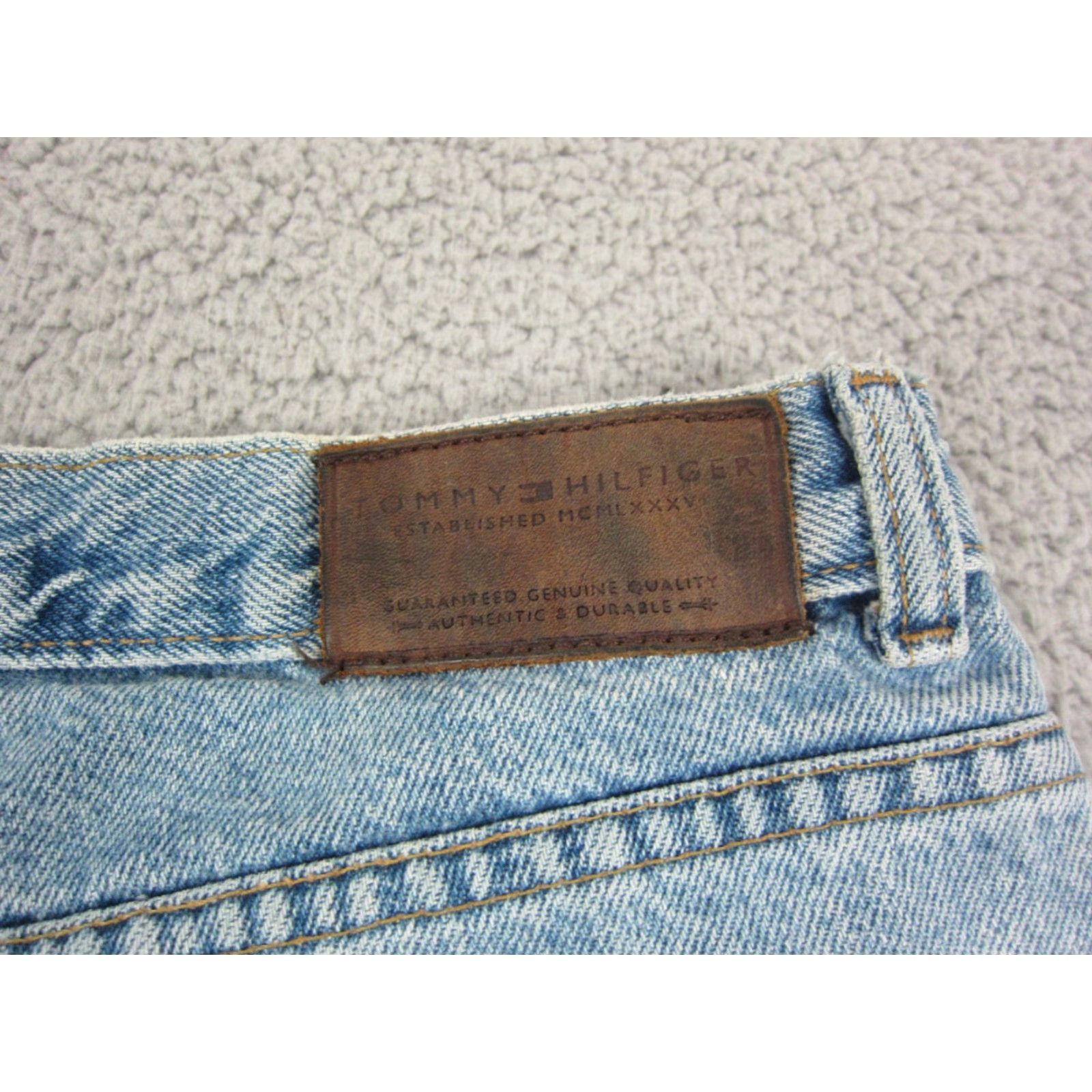 Tommy Hilfiger Vintage Tommy Hilfiger Jeans Womens 32R Light Blue Bootcut 5-Pocket Denim Relaxed Mid Rise Jeans Womens Mens Girls Size 24" / US 00 / IT 34 - 4 Thumbnail