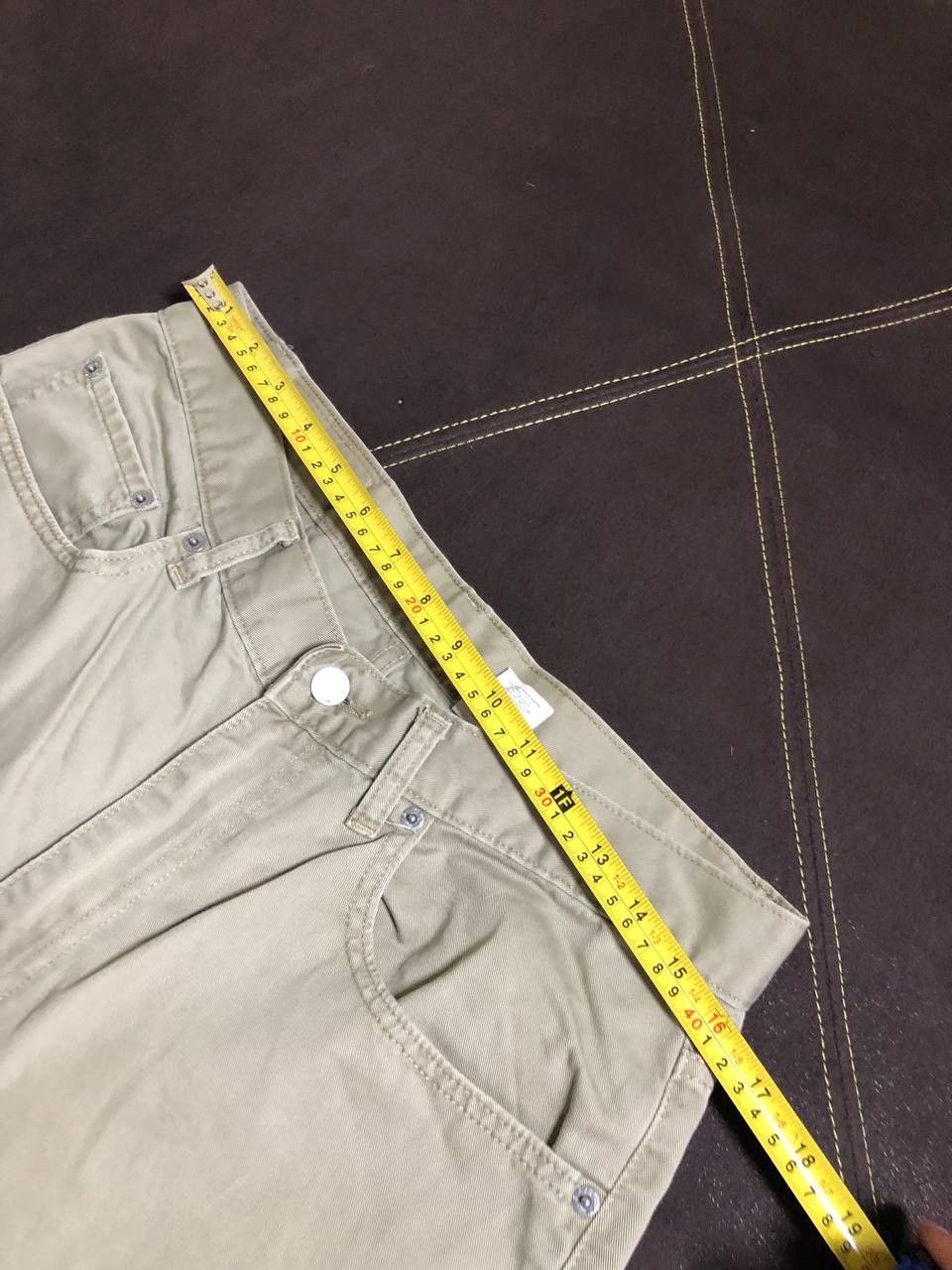Levi's Vintage 505 Levi's Beige Tan Denim Shorts Grunge 90s . Size US 34 / EU 50 - 14 Thumbnail