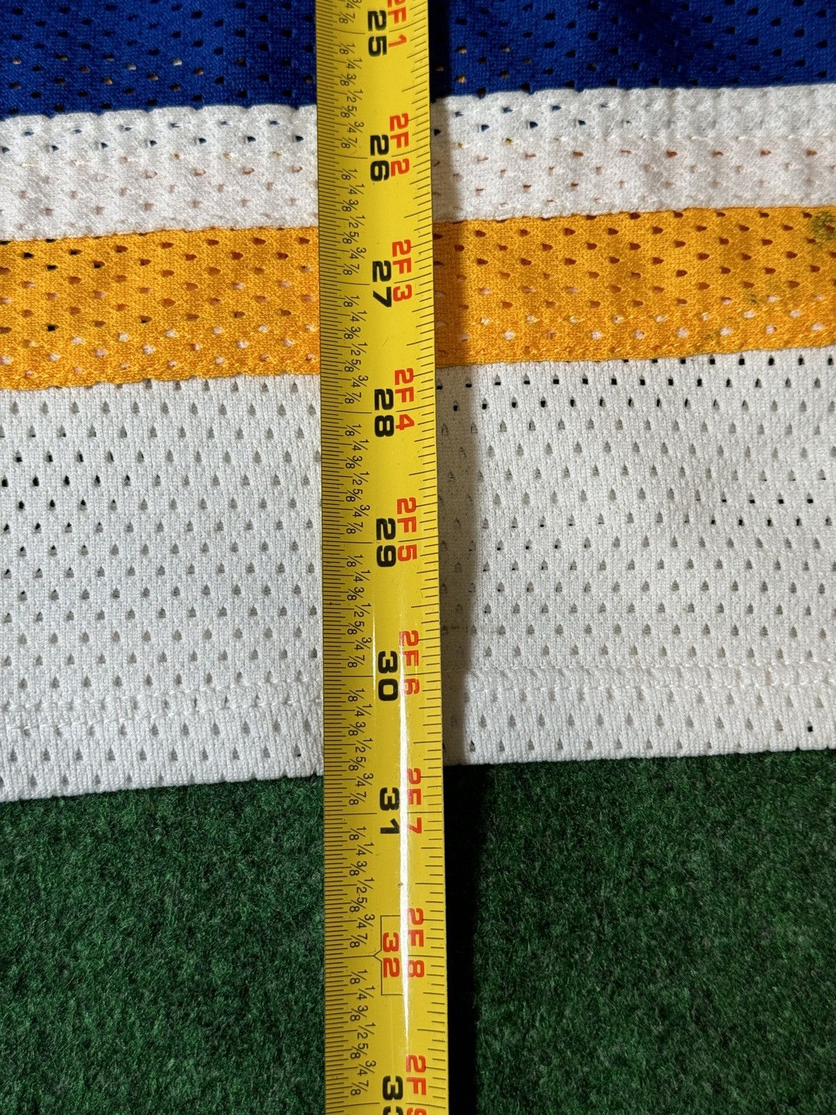 Ccm × Vintage Vintage 90s Brewers Ice Hockey Beer Sabres Mens XXL Jersey Size US XXL / EU 58 / 5 - 6 Thumbnail
