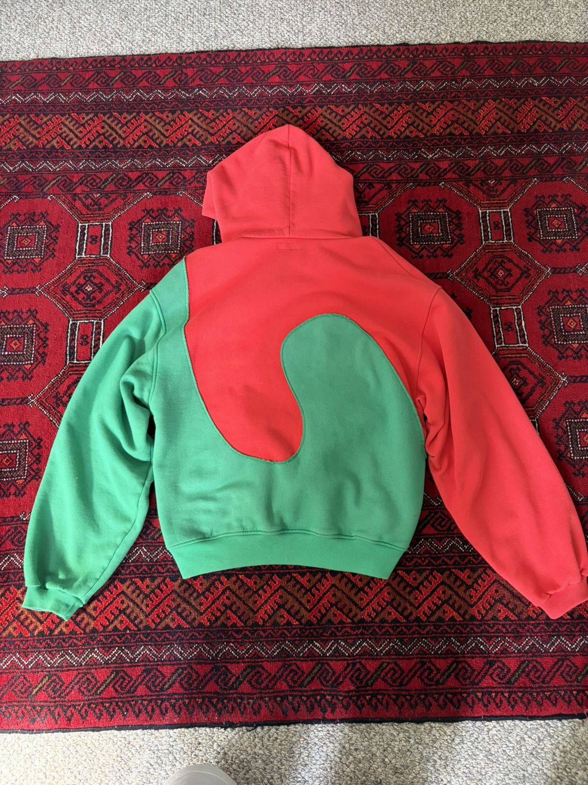 ERL ERL SWIRL Hoodie / RED GREEN / SIZE M Size US M / EU 48-50 / 2 - 2 Thumbnail