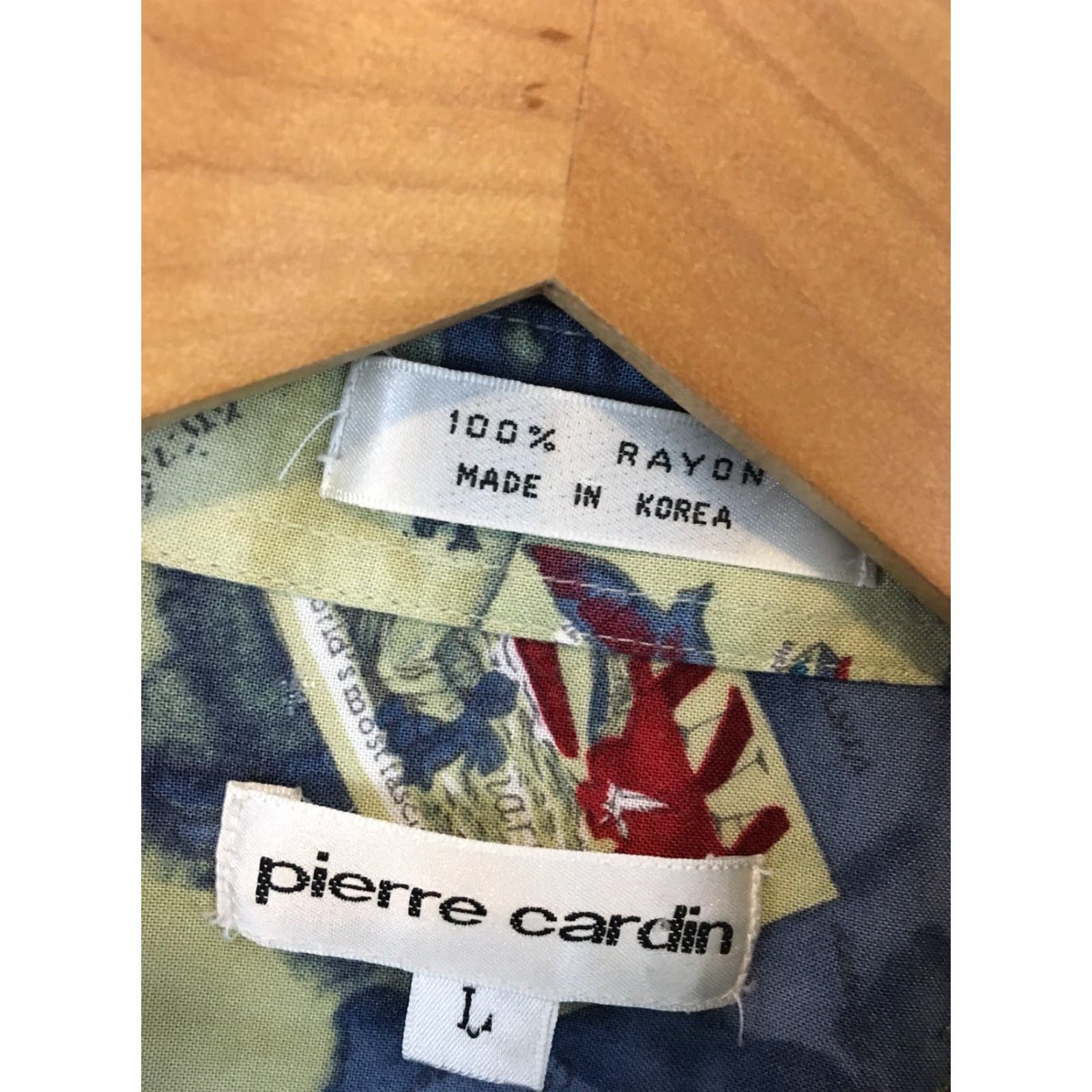 Pierre Cardin Pierre Cardin Hawaiian Aloha Short Sleeve Rayon Shirt Mens Large Green Multicolor Button-Up Shirts Mens Large Aloha Hawaiian Size US L / EU 52-54 / 3 - 2 Thumbnail