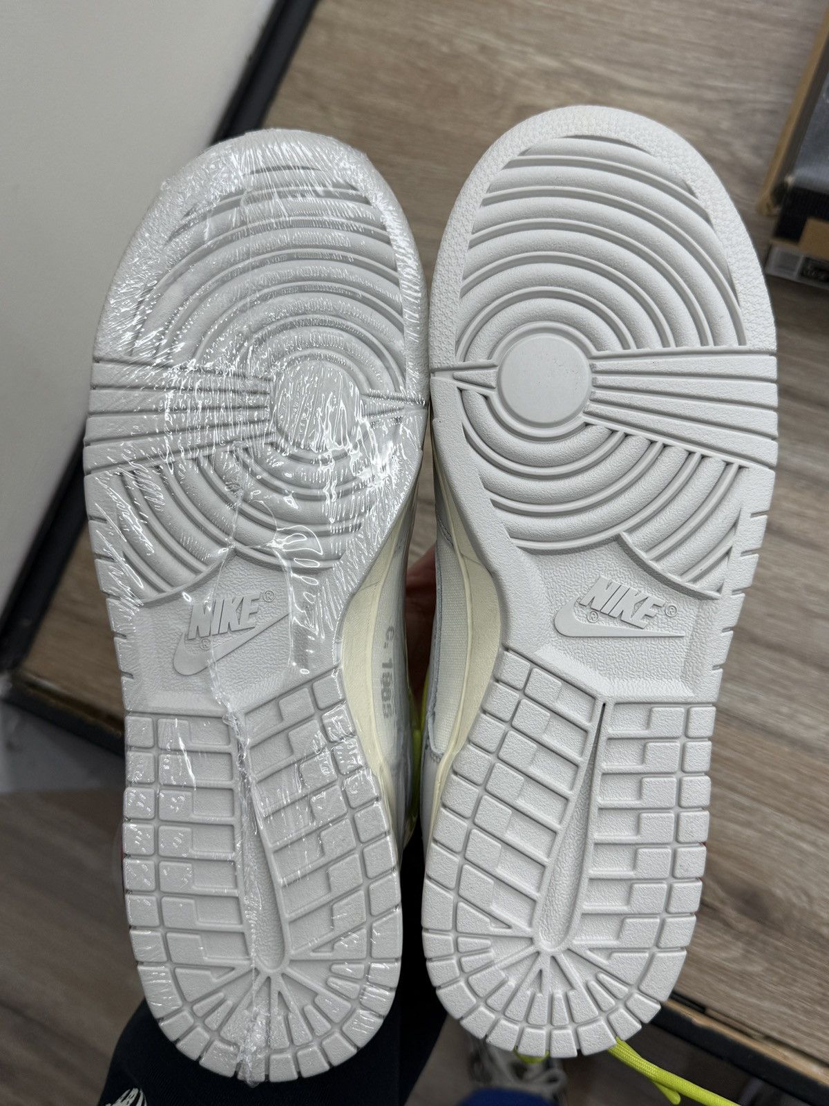 Nike × Off-White Off White Nike Lot 8/50 Dunks Size US 9 / EU 42 - 5 Thumbnail
