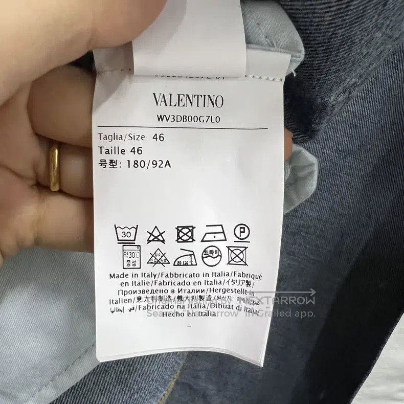 Valentino Valentino Blue big logo print denim shirt Size US L / EU 52-54 / 3 - 5 Thumbnail