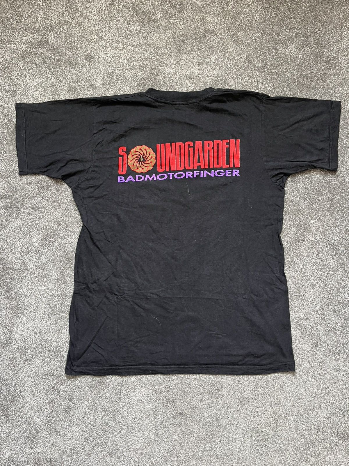 Band Tees Soundgarden Badmotorfinger 1991 Vintage 90s Euro Shirt Size US XL / EU 56 / 4 - 6 Thumbnail