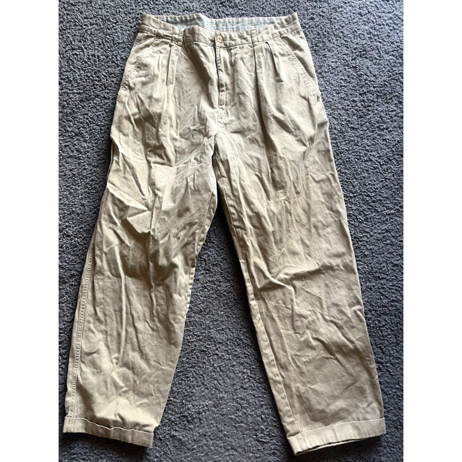American Eagle Outfitters AMERICAN EAGLE OUTFITTERS pleated chino pants 34x30 tag talon vtg 70s 80s Men Beige Cotton Belt Loops Zip Tapered 80s Chino Vintage Size US 34 / EU 50 - 3 Thumbnail