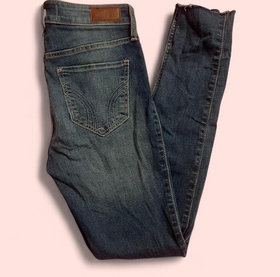 Hollister Hollister high rise skinny jeans with distressed details Size 26" / US 2 / IT 38 - 1 Thumbnail