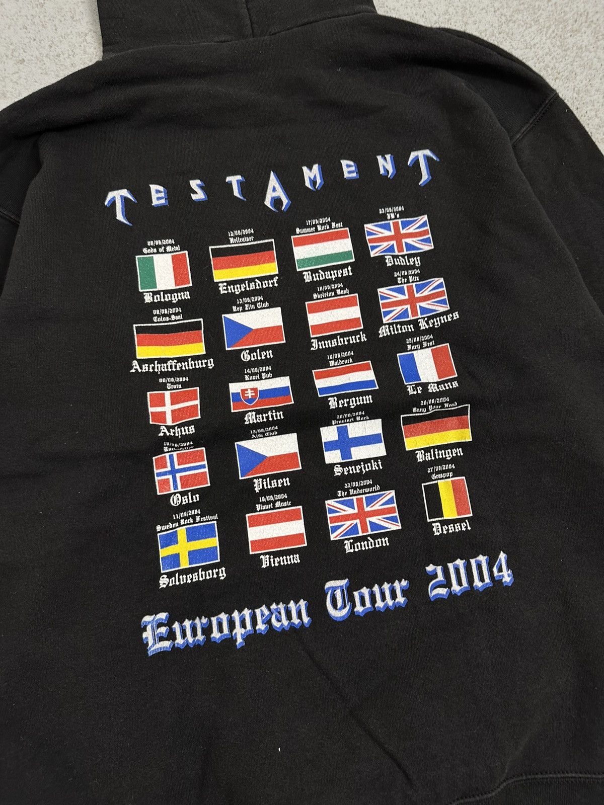 Band Tees Testament 2004 Tour Hoodie Size US XL / EU 56 / 4 - 14 Thumbnail