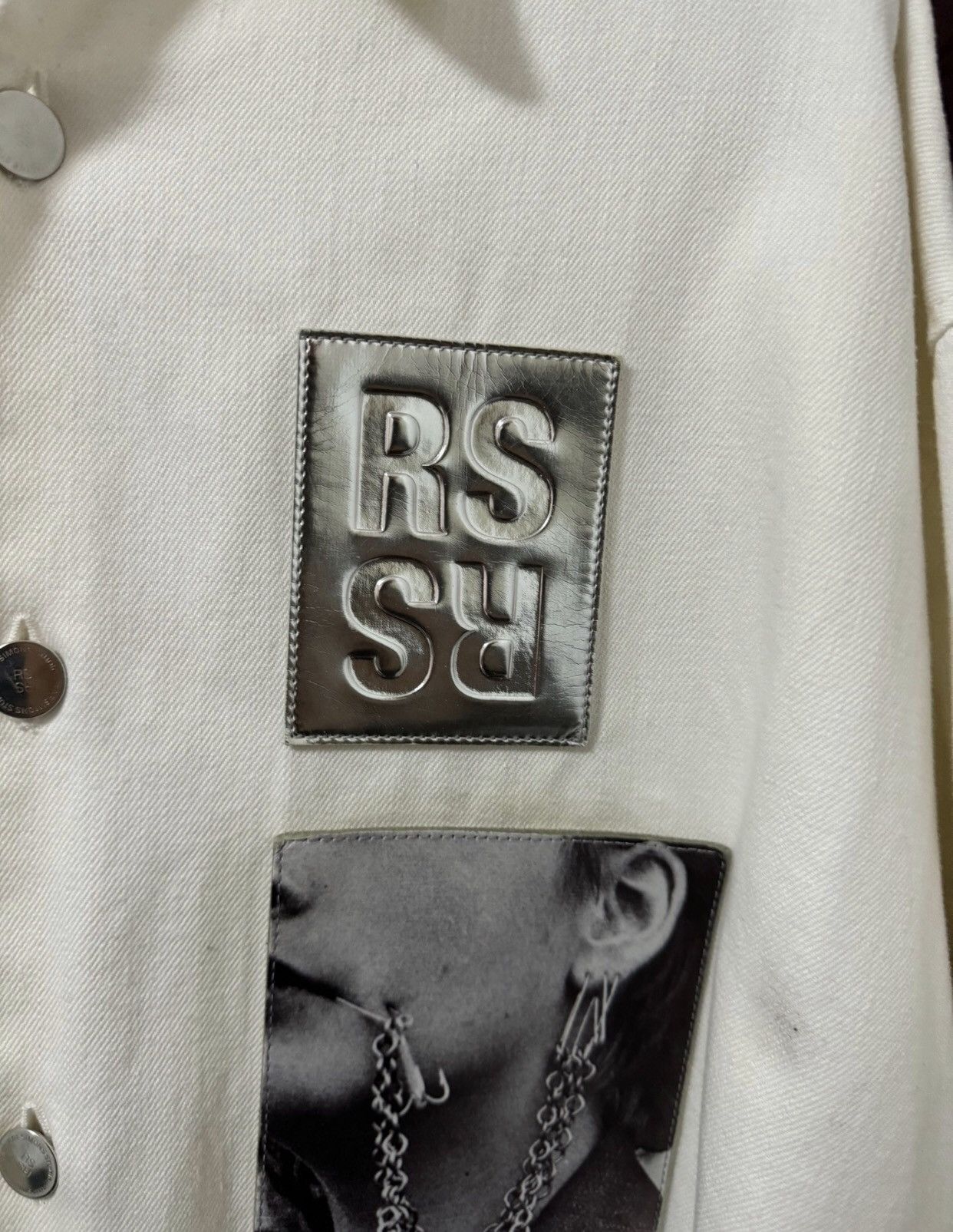 Raf Simons Raf Simons 19ss White Man Looks Like Leather Brand Shirt Size US S / EU 44-46 / 1 - 4 Thumbnail