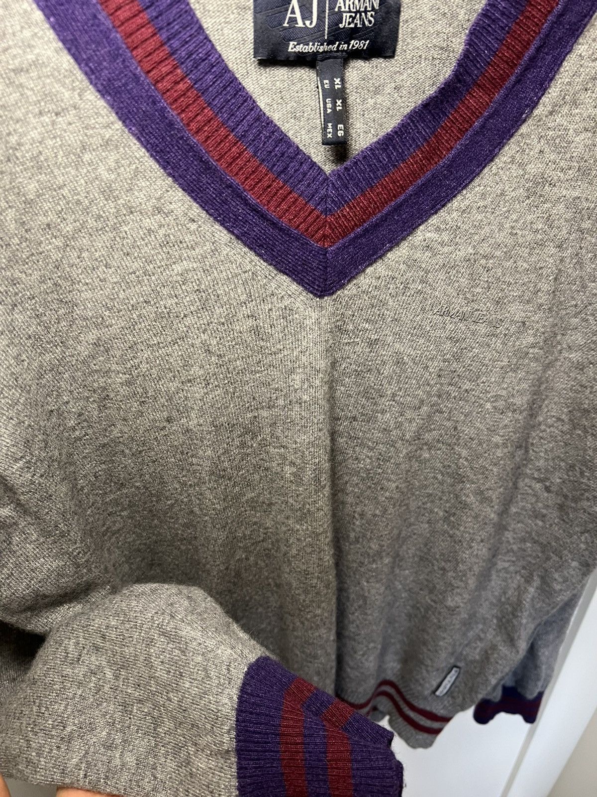 Armani Vintage Armani Jeans wool cashmere v-neck longsleeve sweater Size US XL / EU 56 / 4 - 5 Thumbnail