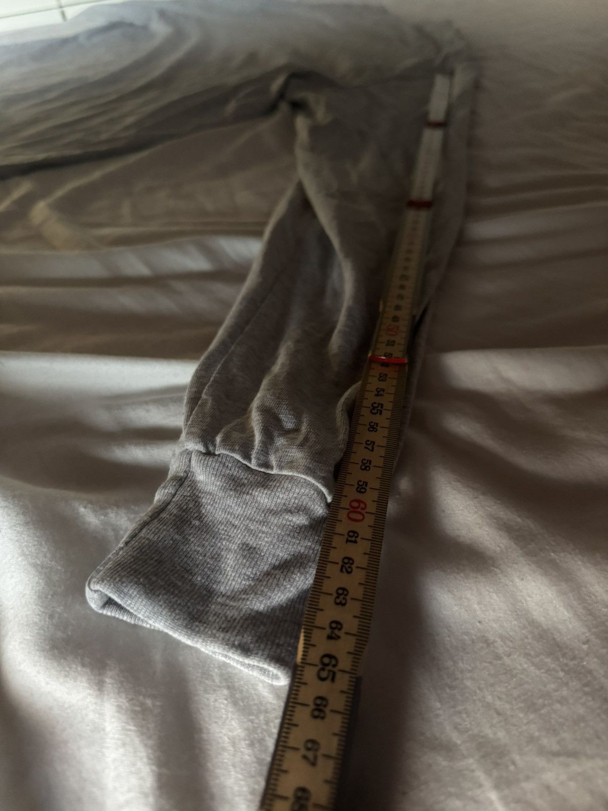 John Elliott John Elliott University LS tee Size US S / EU 44-46 / 1 - 7 Thumbnail