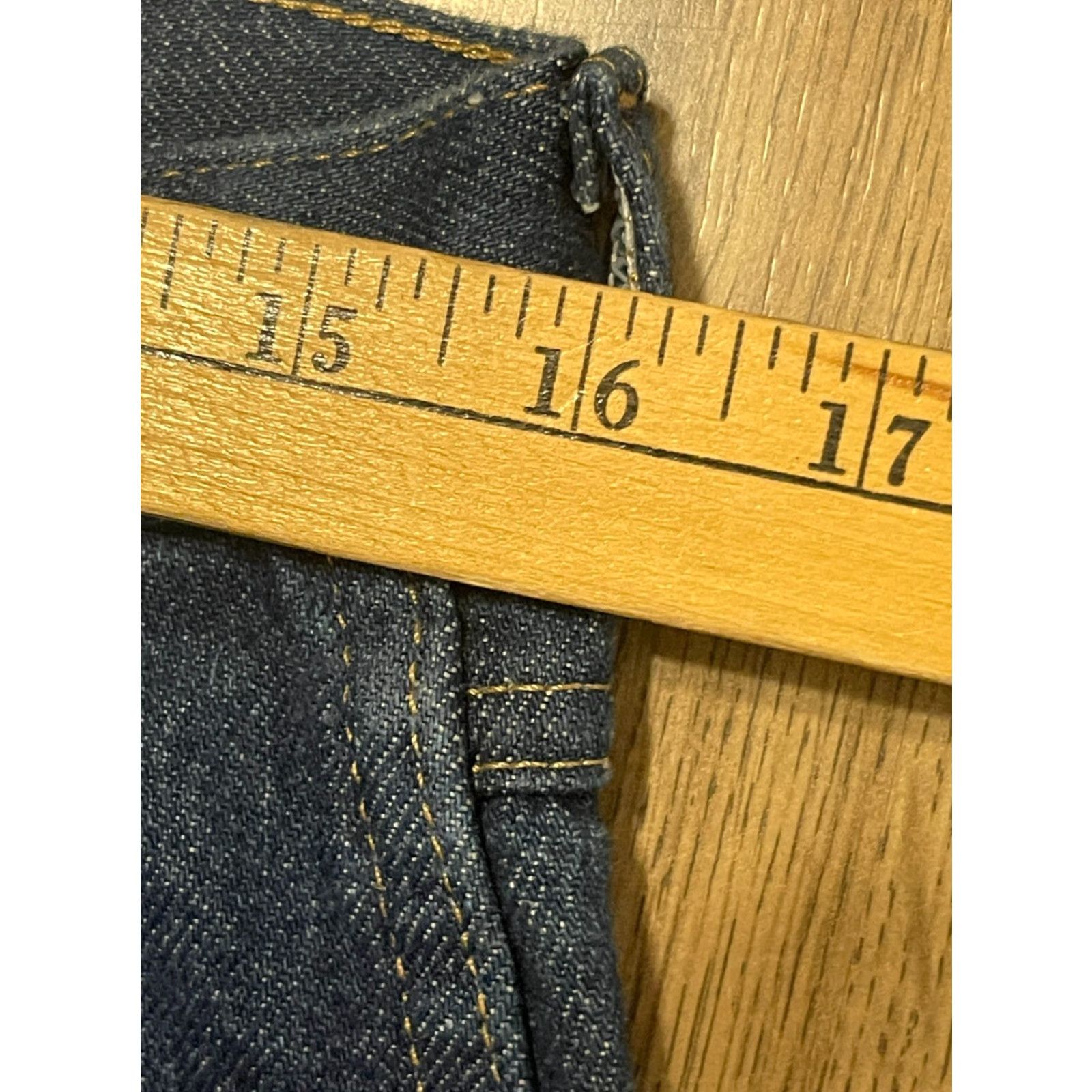 Wrangler Wrangler Jeans Men's 33x32 Blue Denim Straight Pockets Regular Inseam 32in Jeans Size US 33 - 4 Thumbnail