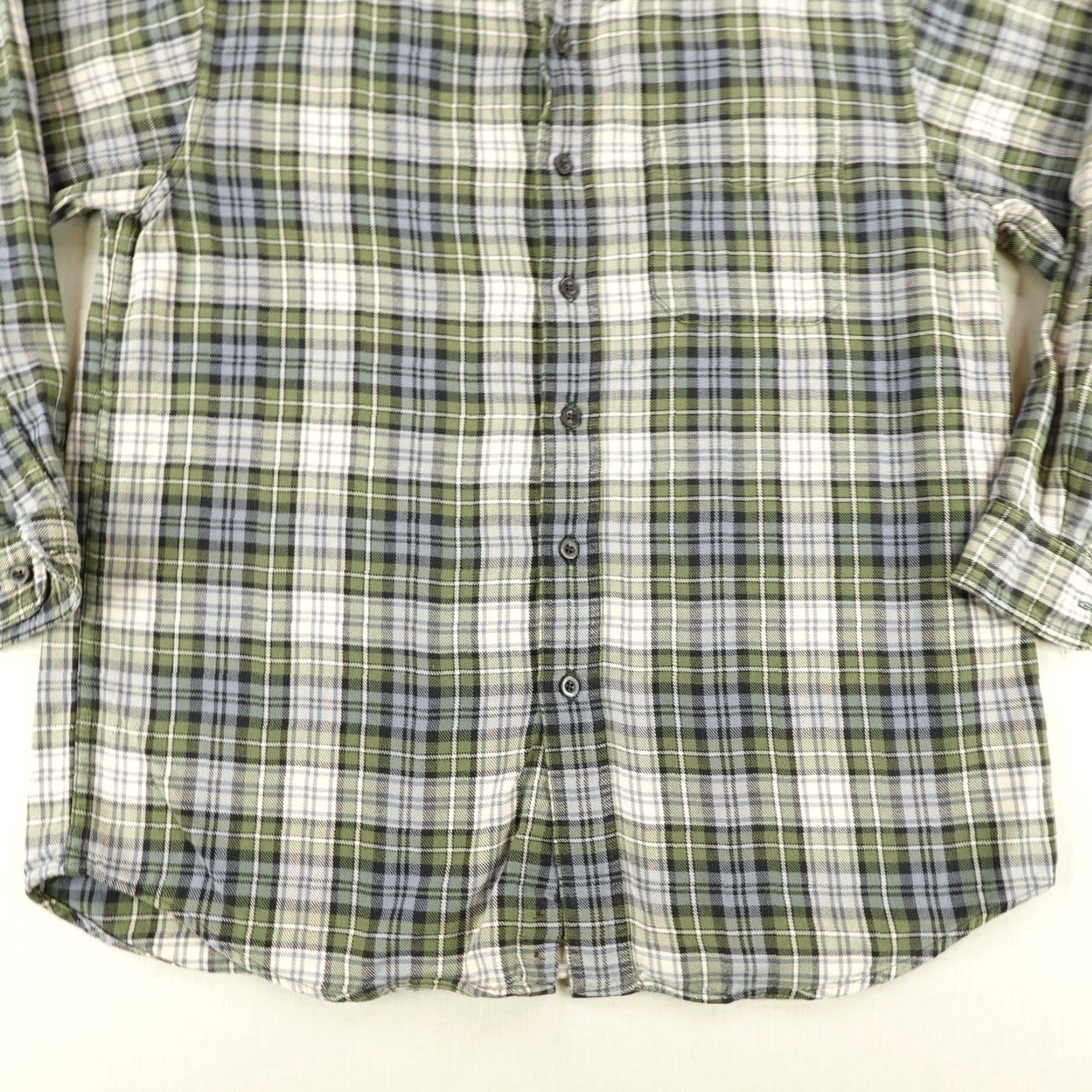 Vintage VINTAGE LL Bean Shirt Mens Medium Plaid Flannel Button-Up Outdoor Workwear 90s Mens Size US M / EU 48-50 / 2 - 4 Thumbnail