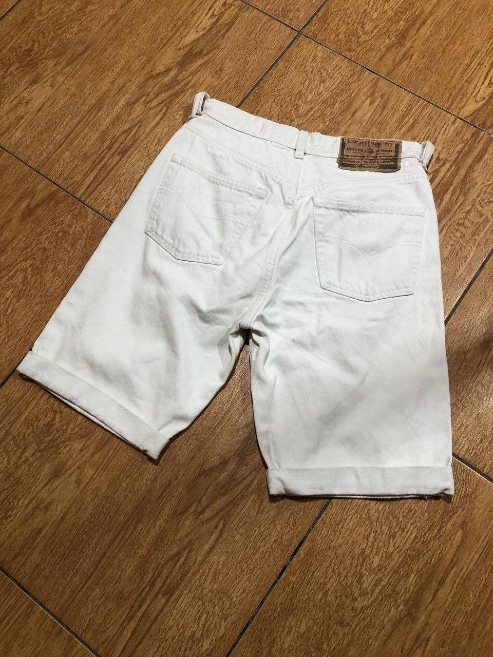Diesel VTG Diesel Saddle Basic Tapered White Denim Jeans shorts Size US 29 - 16 Thumbnail