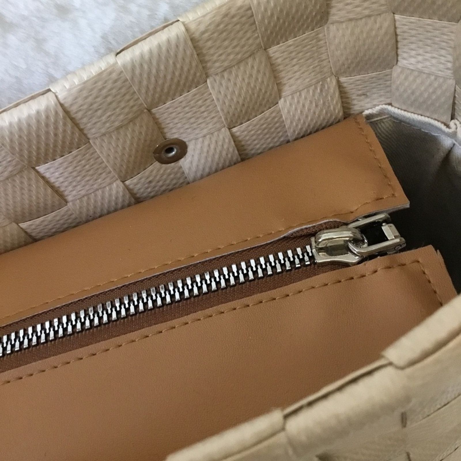Other Beige Handwoven Crossbody Shoulder Bag Size ONE SIZE - 3 Thumbnail