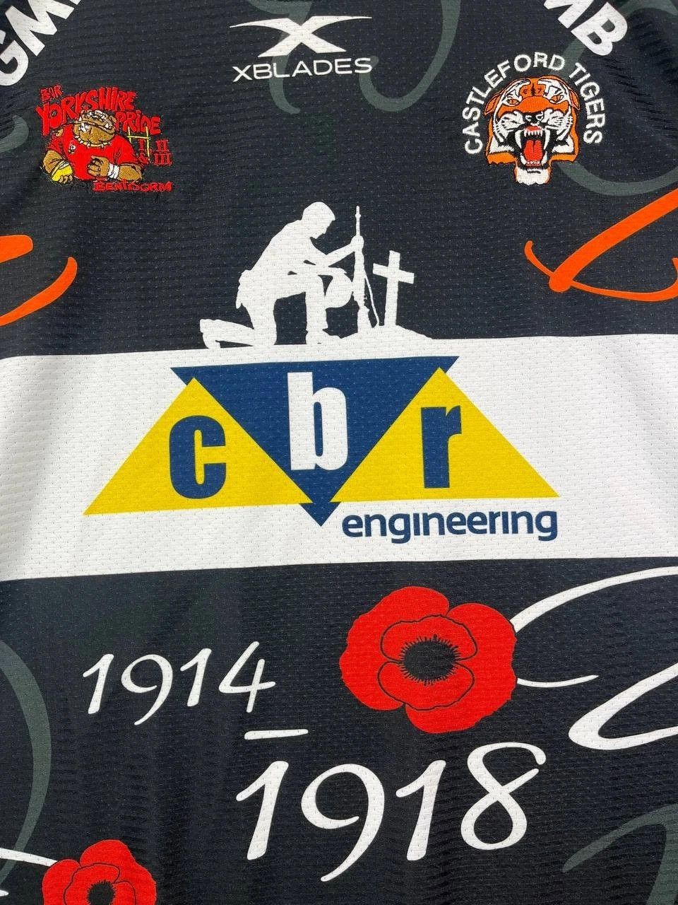 Other Castleford Tigers Rugby League 2019 Remembrance Shirt XL Size US XL / EU 56 / 4 - 2 Thumbnail