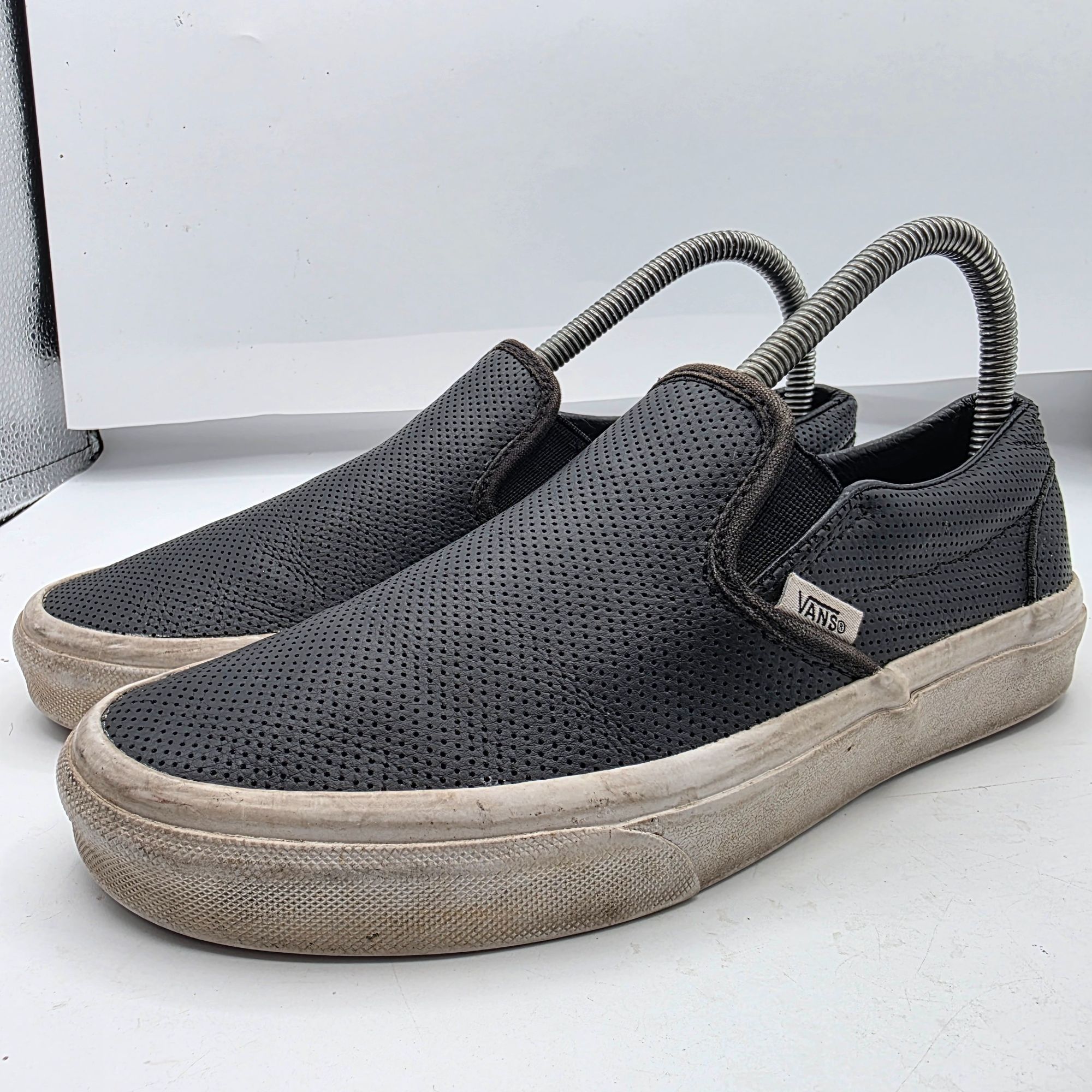 Vans Vans Classic Slip On Womens Size 7.5 Black Perforated Casual Size US 7.5 / IT 37.5 - 4 Thumbnail