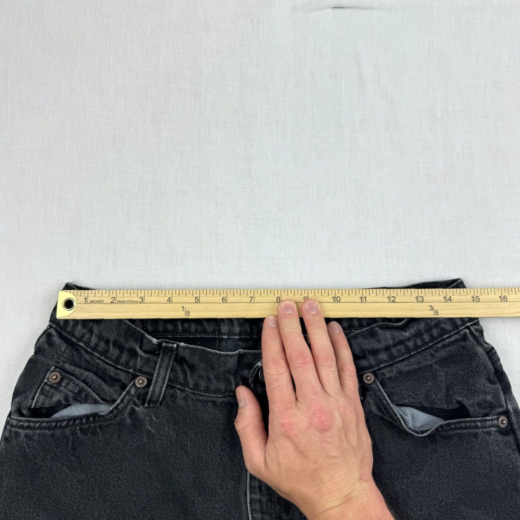 Levi's VINTAGE Levi's Jeans 14 Slim Black 912 90s Levis 912 Womens Tapered Orange Tab 28in inseam 29in waist Boy? (Wait) Size 36" / US 14 / IT 50 - 5 Thumbnail