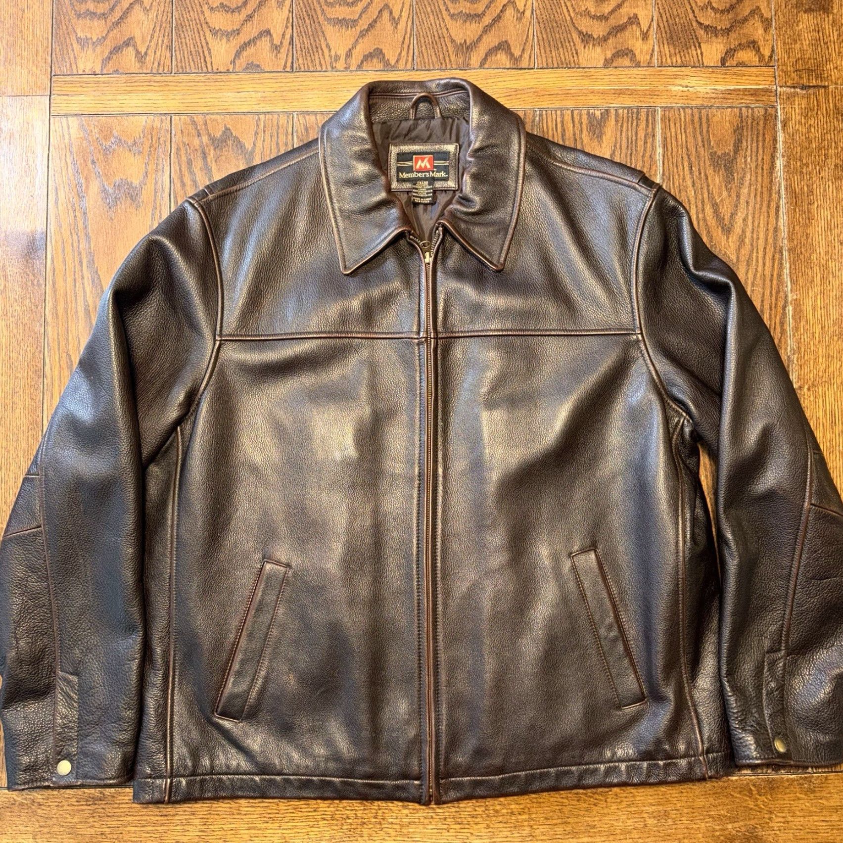 Vintage Members Mark Leather Jacket Mens XL Brown Genuine Cowhide Zip Front Quilted Moto Bomber Biker Size US XL / EU 56 / 4 - 2 Thumbnail