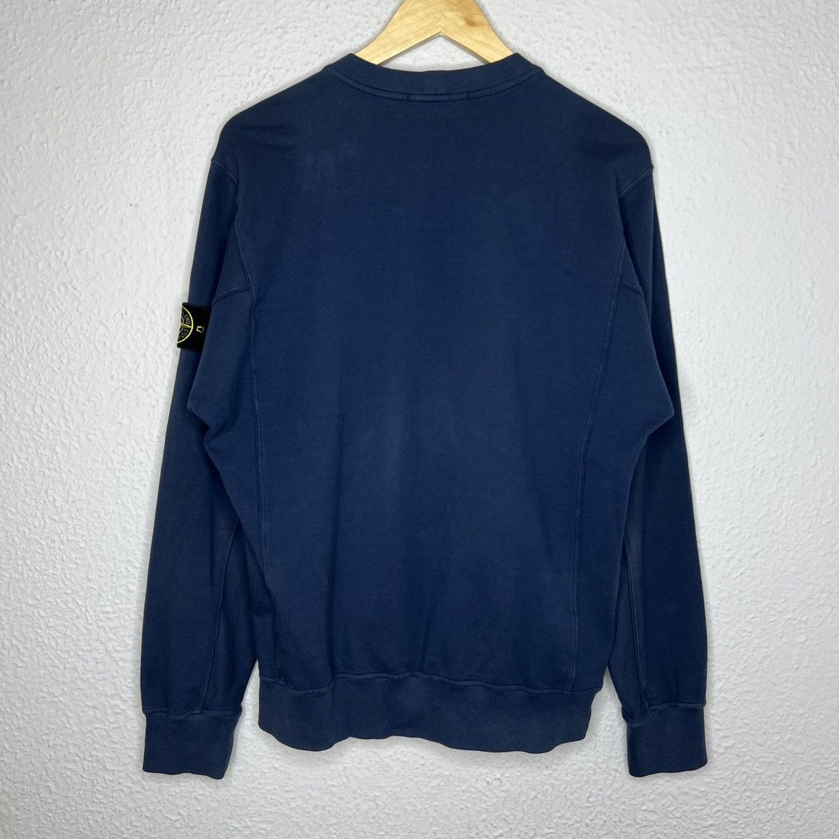 Stone Island Stone Island Sweatshirt Crewneck Blue Navy Badge Patch Size US M / EU 48-50 / 2 - 7 Thumbnail
