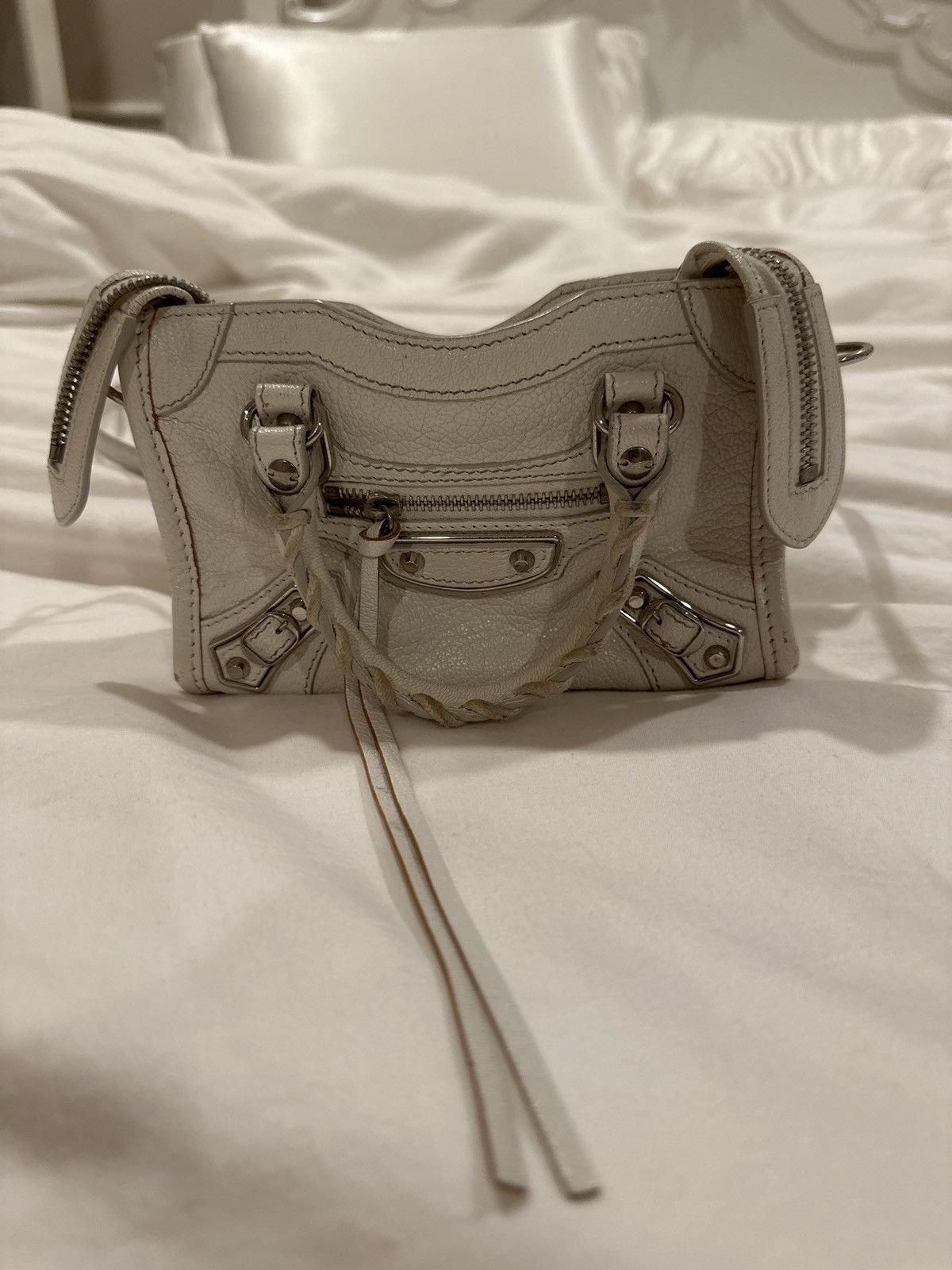 Balenciaga mini white balenciaga bag Size ONE SIZE - 2 Thumbnail