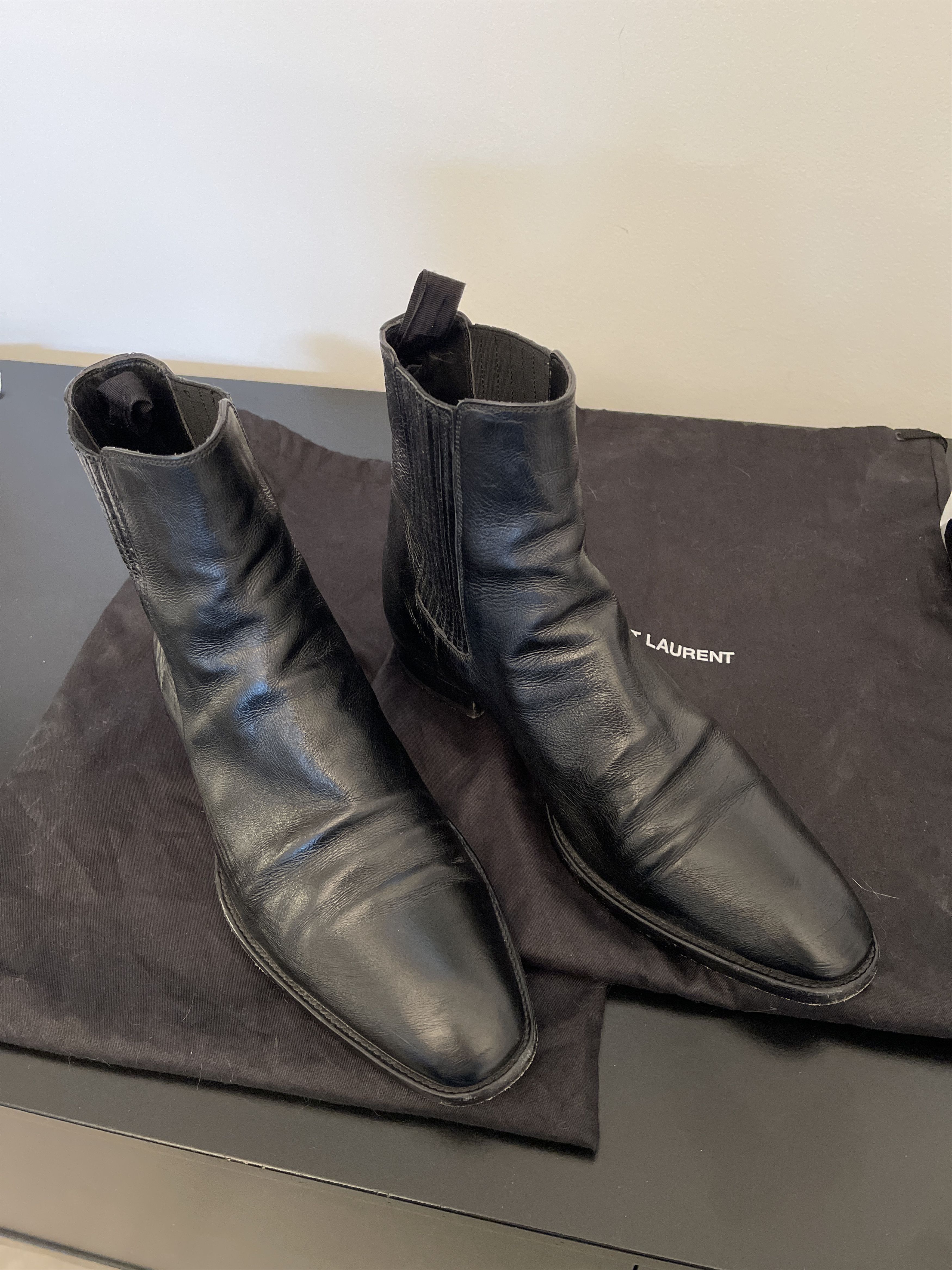 Yves Saint Laurent YSL men’s Beatles Size US 8 / EU 41 - 7 Thumbnail