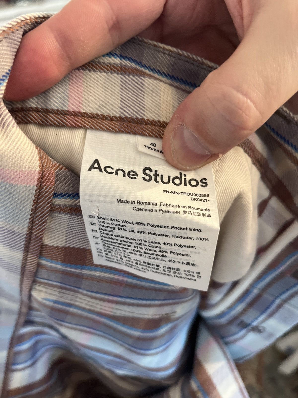 Acne Studios Acne studios plaid pants size 48 EU excellent condition Size US 32 / EU 48 - 5 Thumbnail