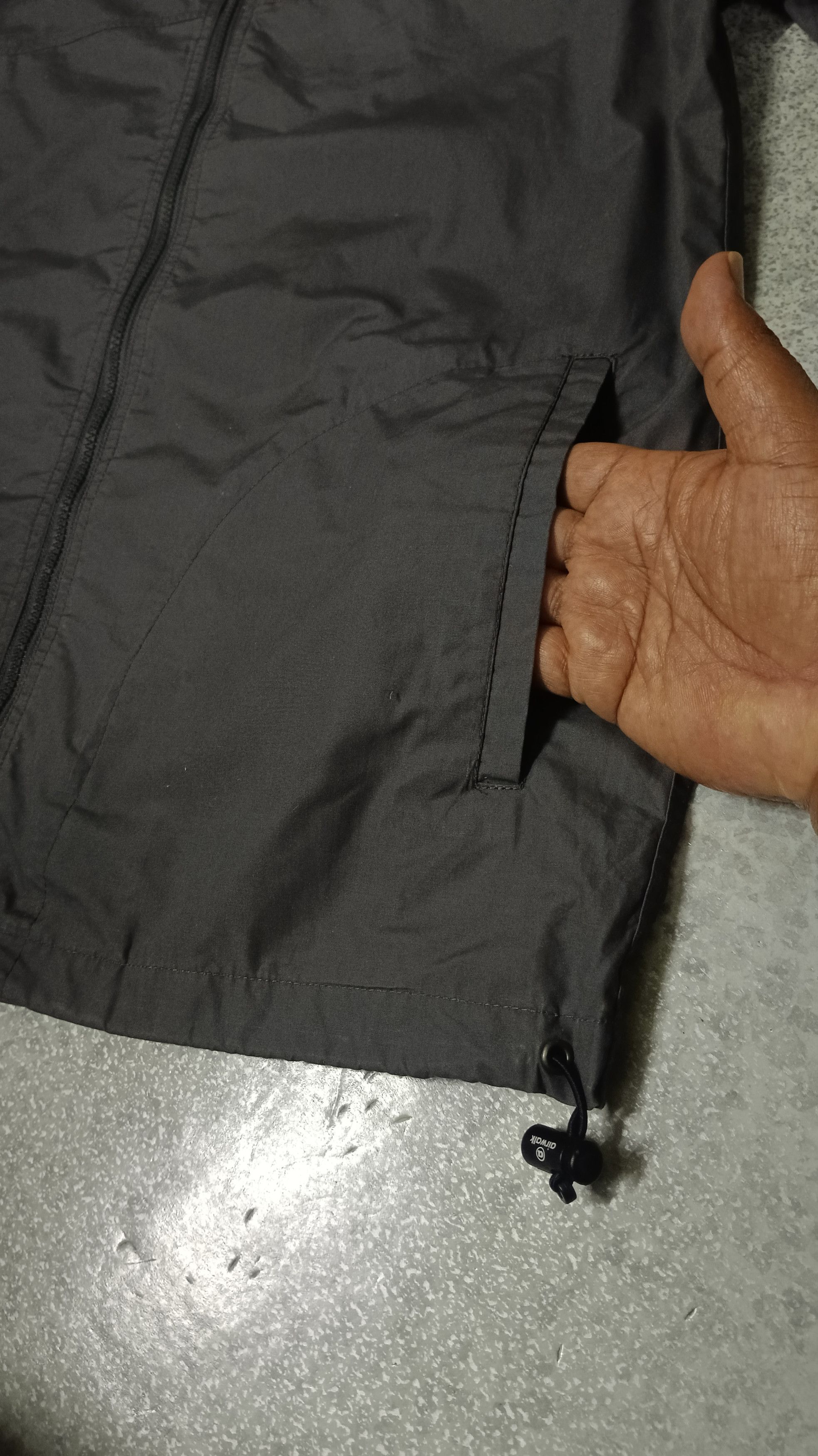 Airwalk Rare Vintage Airwalk Short Sleeve Windbreaker Size US L / EU 52-54 / 3 - 6 Thumbnail