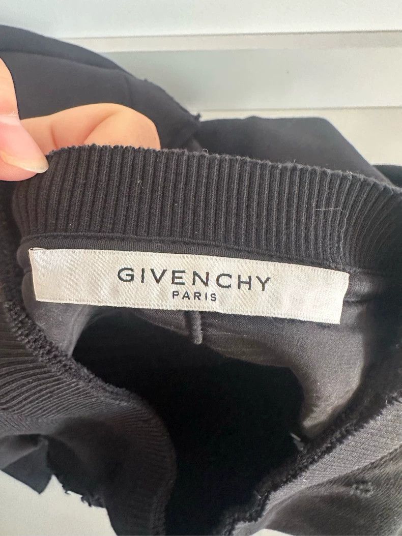 Givenchy Givenchy Black Ripped Hoodie Size US S / EU 44-46 / 1 - 3 Thumbnail