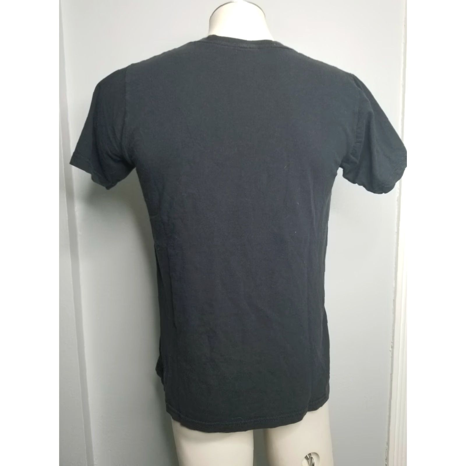 Vintage VINTAGE Johnny Cash Man in Black Distressed Graphic T-Shirt Mens M Black Short Sleeve Graphic Tee Johnny Cash Zion Soldier 90s Theme Mens Size US M / EU 48-50 / 2 - 4 Thumbnail