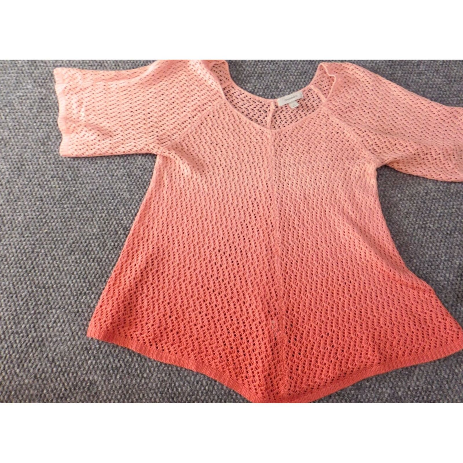 Vintage Dressbarn Womens Blouse Medium Pink Short Sleeve Crew Neck Pullover Knit Acrylic Ruffle Casual Size M / US 6-8 / IT 42-44 - 3 Thumbnail