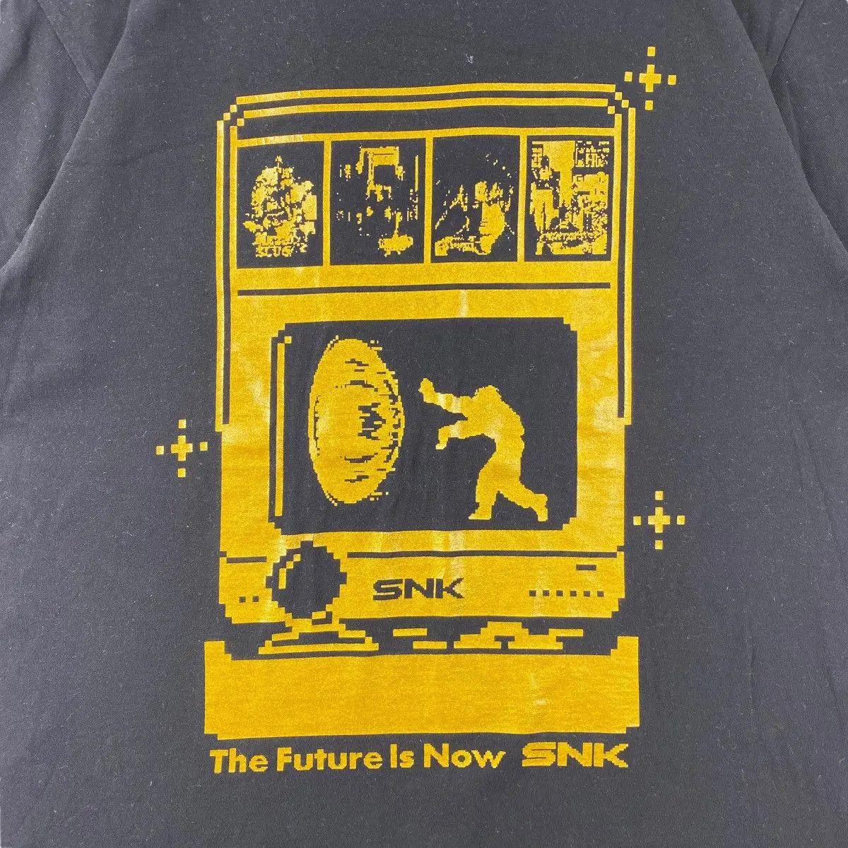 Japanese Brand SNK The Future Is Now Pixel Label Game Tee Shirt Large Size Size US L / EU 52-54 / 3 - 2 Thumbnail