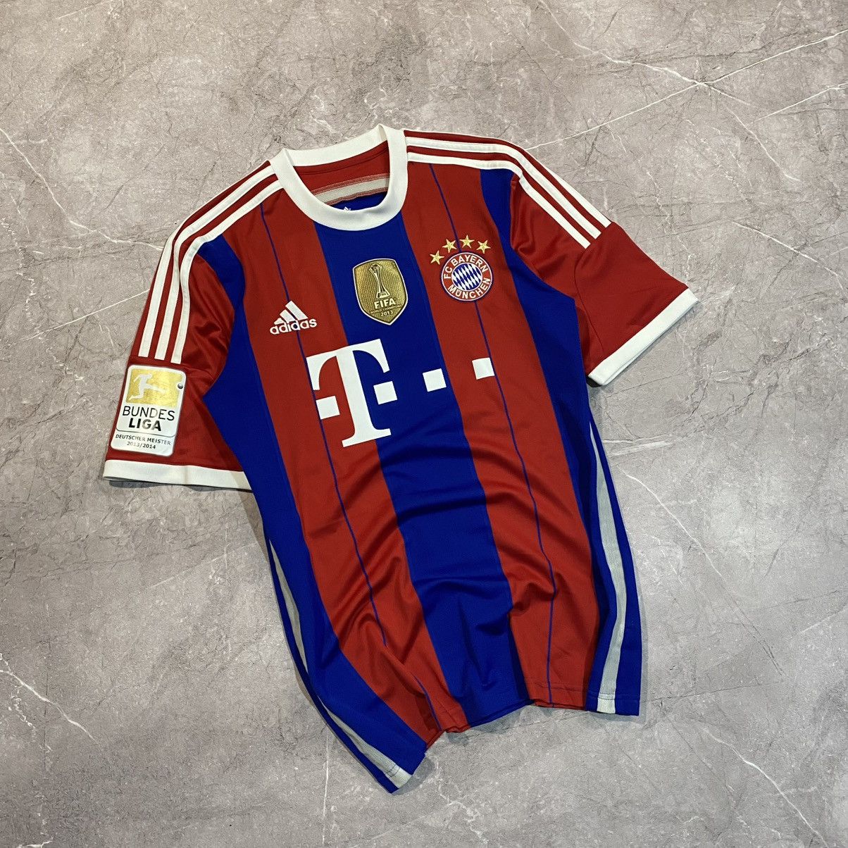 Adidas VINTAGE ADIDAS BAYERN MUNICH TEE BUNDES LIGA SOCCER JERSEY Size US S / EU 44-46 / 1 - 1 Thumbnail