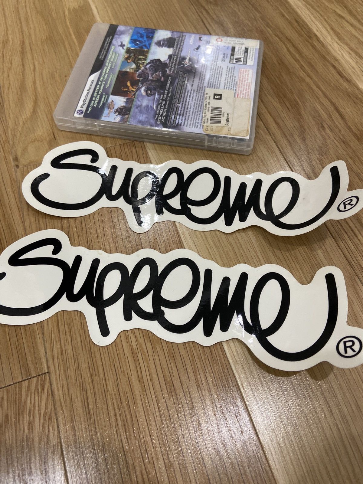 Supreme Supreme Raised Handstyle Logo Sticker x2 SS22 Size ONE SIZE - 1 Preview