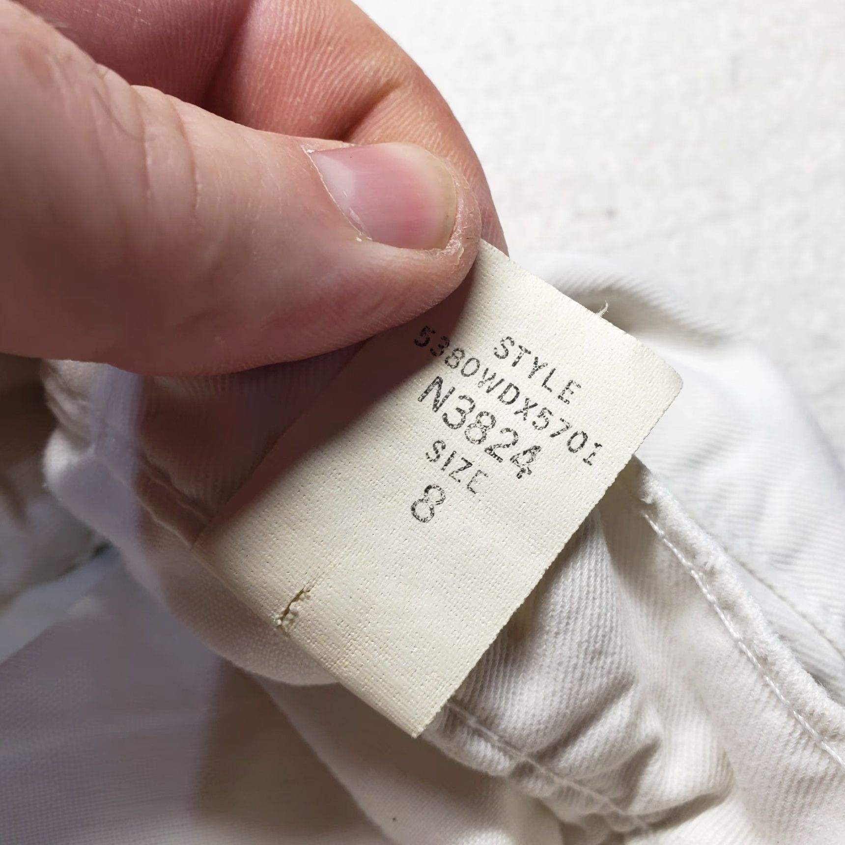 Vintage Mountain Lake White Capri Jeans Adult 8 Womens Capri Pants White Mountain Lake Jeans 8 Womens Size 30" / US 8 / IT 44 - 5 Thumbnail