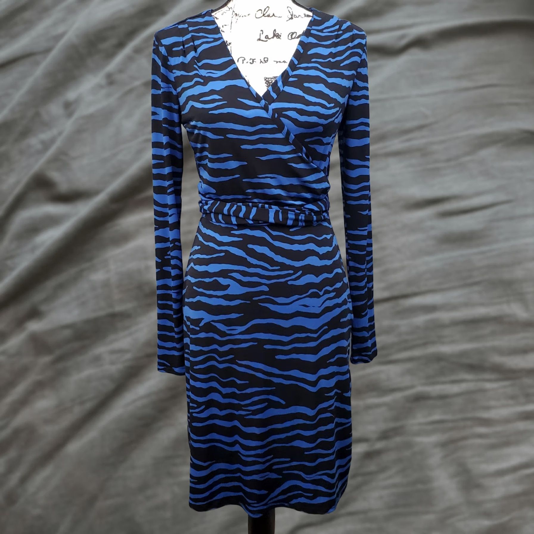 Nicole Miller Nicole Miller Wrap Dress Women S Blue Black Zebra Print Stretch Tie Waist V-Neck Size S / US 4 / IT 40 - 1 Thumbnail
