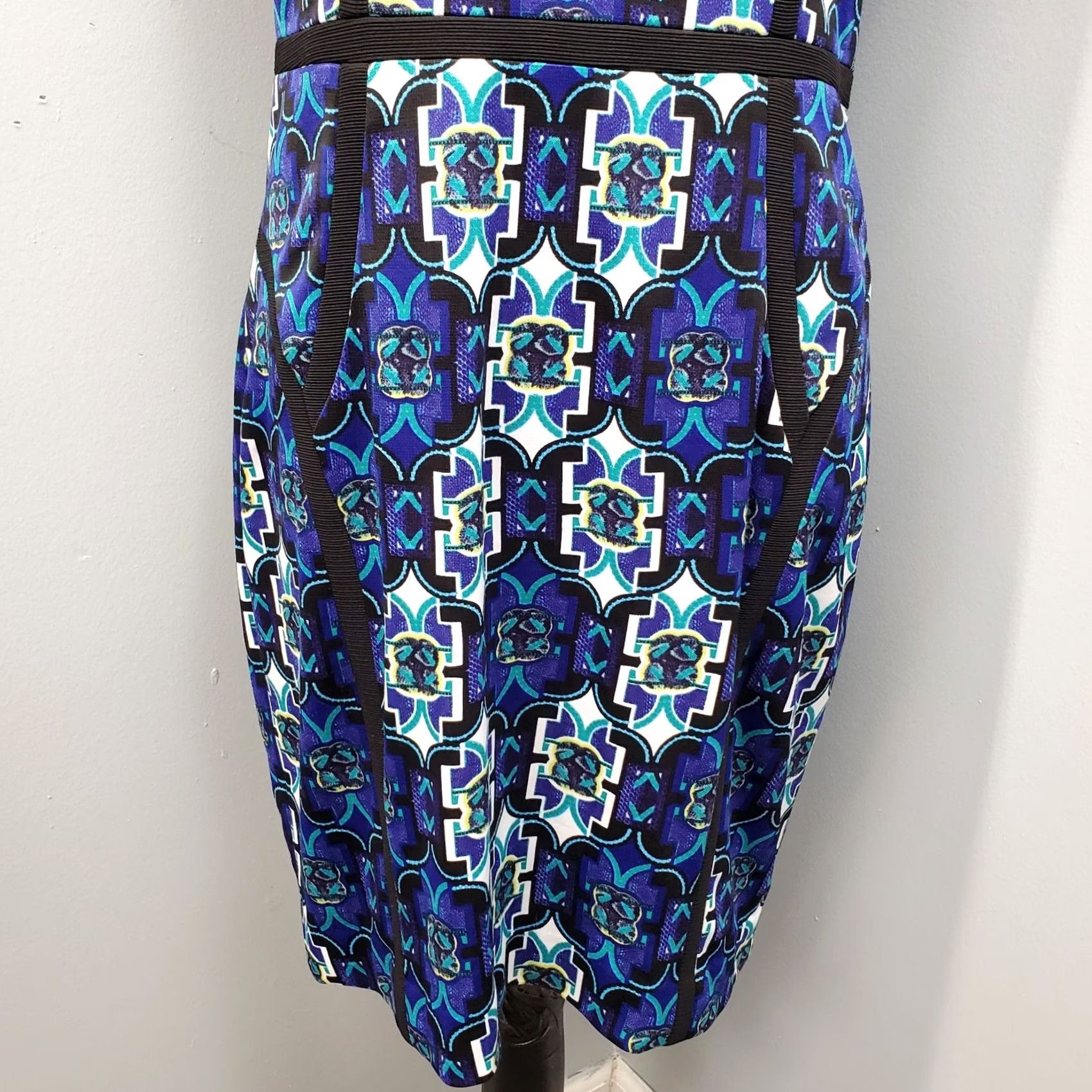 Andrew Marc Andrew Marc Sheath Dress Women Size 10 Multicolor Geometric Black Trimming Midi Sleeveless Scoop Neck Size L / US 10 / IT 46 - 4 Thumbnail