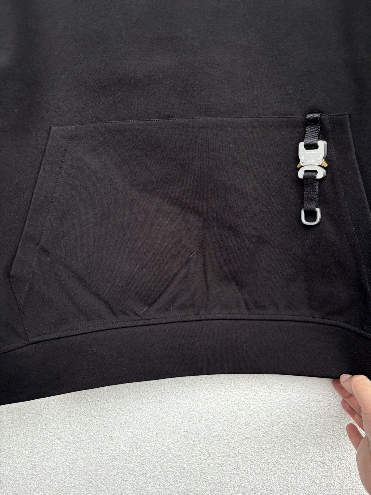 1017 ALYX 9SM 1017 ALYX 9SM viscose hoodie with metal logo buckle Size US S / EU 44-46 / 1 - 8 Thumbnail